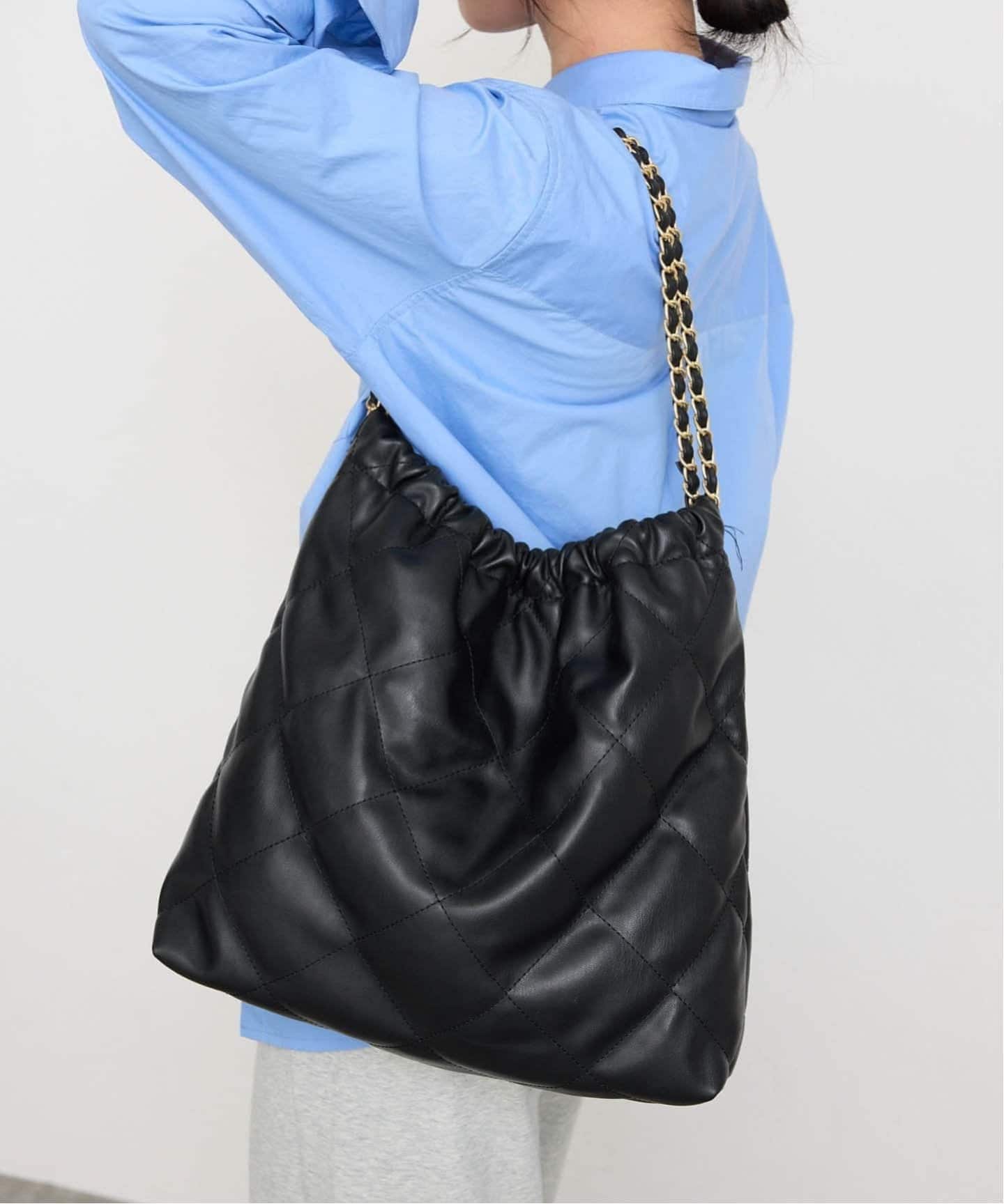 SLOBEオリジナルの大容量キルティングバッグ。 SLOBEオリジナルの大容量キルティングバッグ。タグ付き