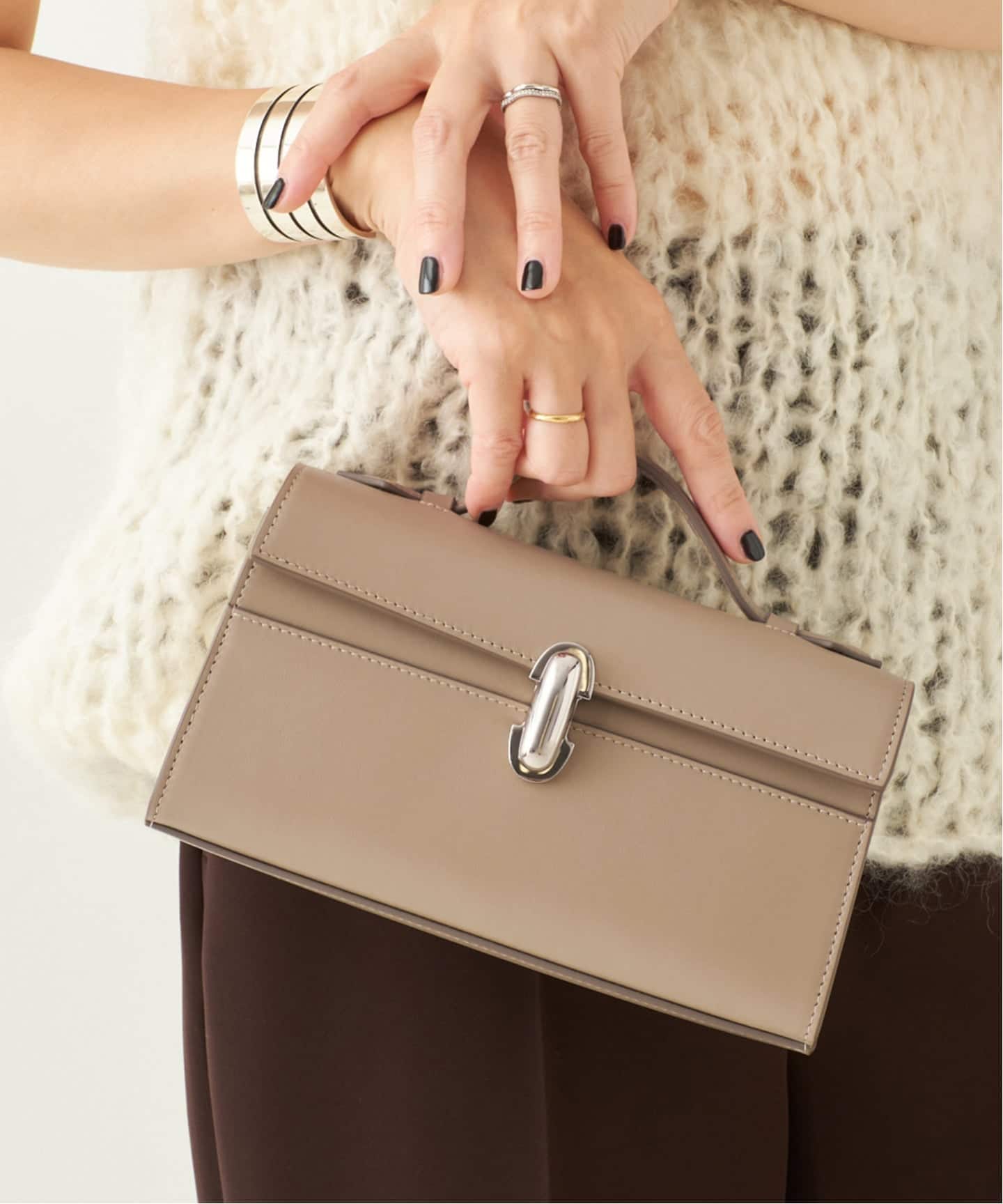 SAVETTE / サヴェット THE SYMMETRY POCHETTE バッグ（ハンドバッグ