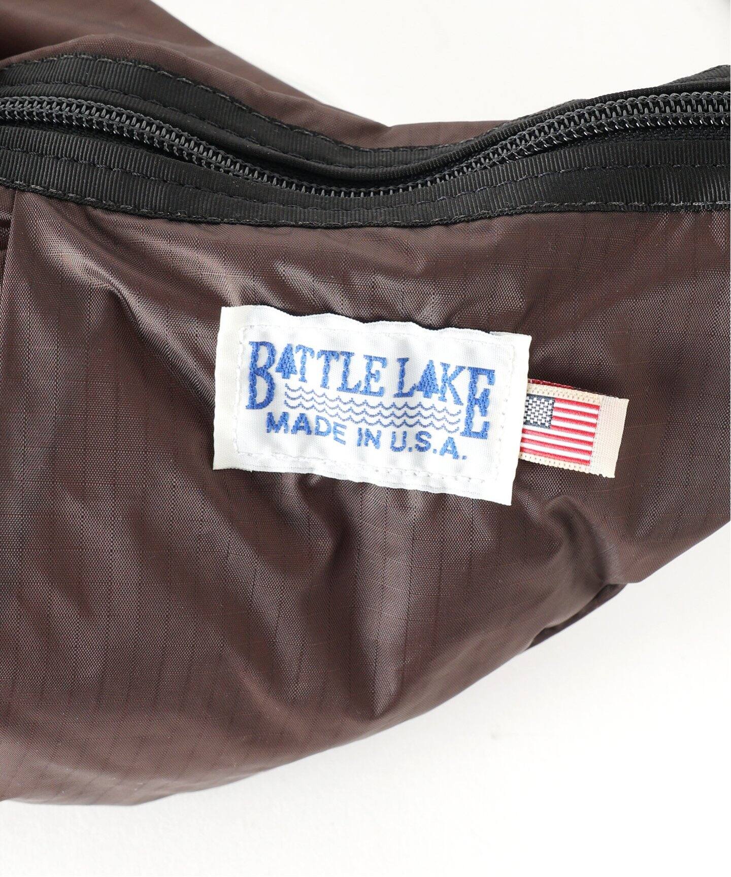 BATTLE LAKE / バトルレイク BANANA ショルダーバッグ（ショルダー