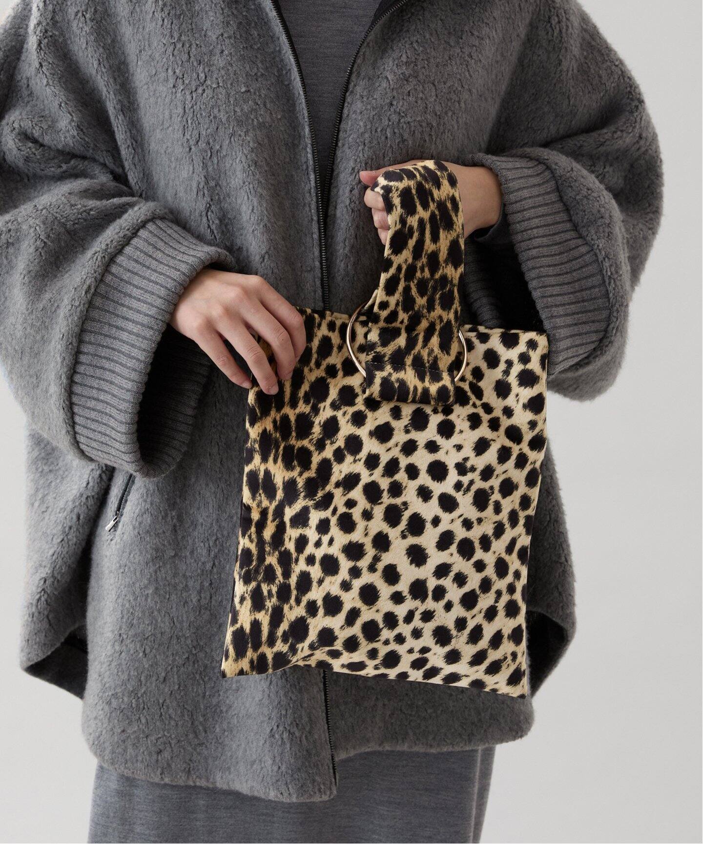 追加》LERET.H （ルレアッシュ）サック・カレ（ハンドバッグ