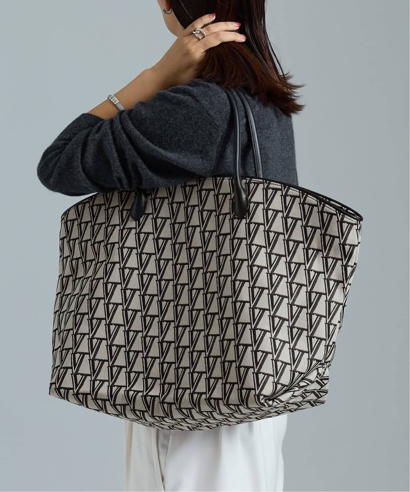 追加予約》SHIME シィメ 別注 MAXI トートバッグ（トートバッグ