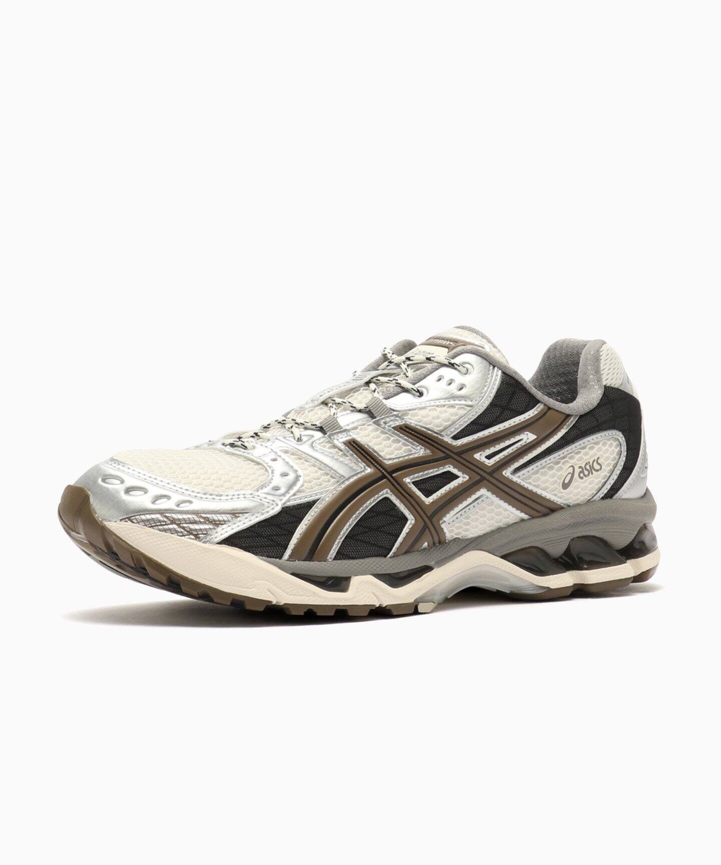 ASICS:1203A543-107:GEL-NIMBUS 10.1（スニーカー）｜BOICE FROM
