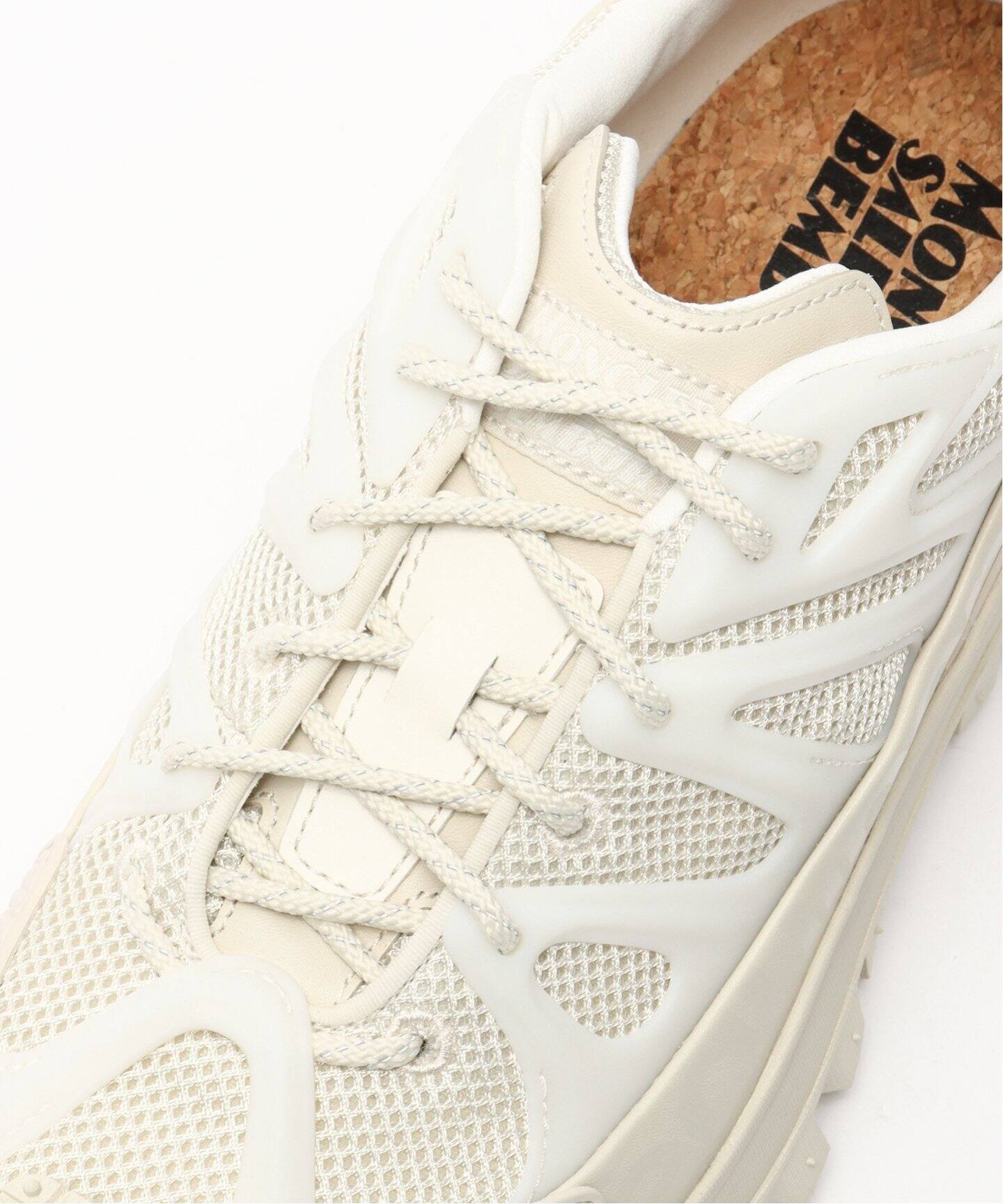 スニーカー MONCLER SNEAKER (4M00130M6068 P18) MONCLER:4M00130M6068-001:TRAILGRIP AMOEBA L(スニーカー