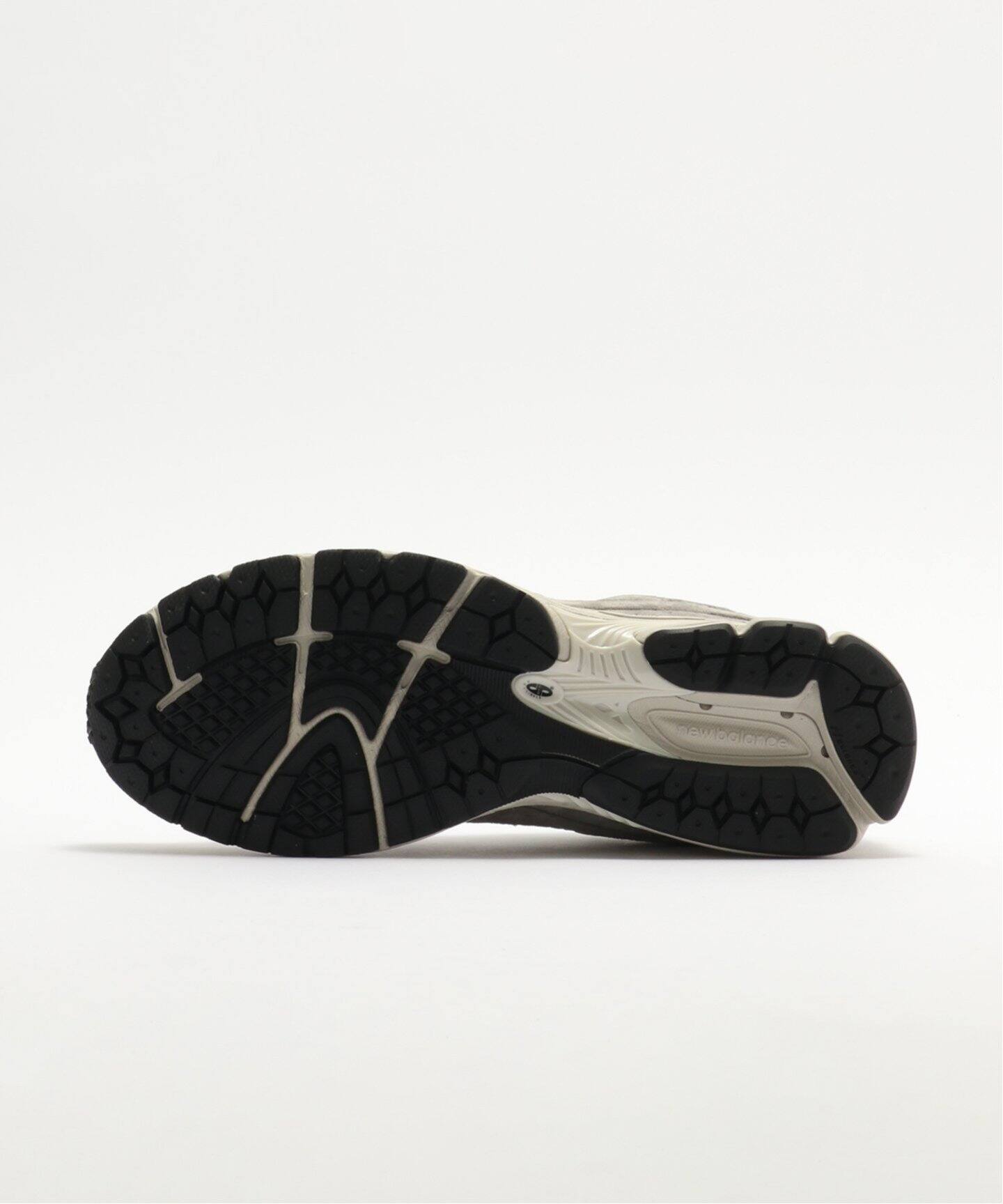 NEW BALANCE:ML2002RC（スニーカー）｜BOICE FROM BAYCREW'S（ボイス