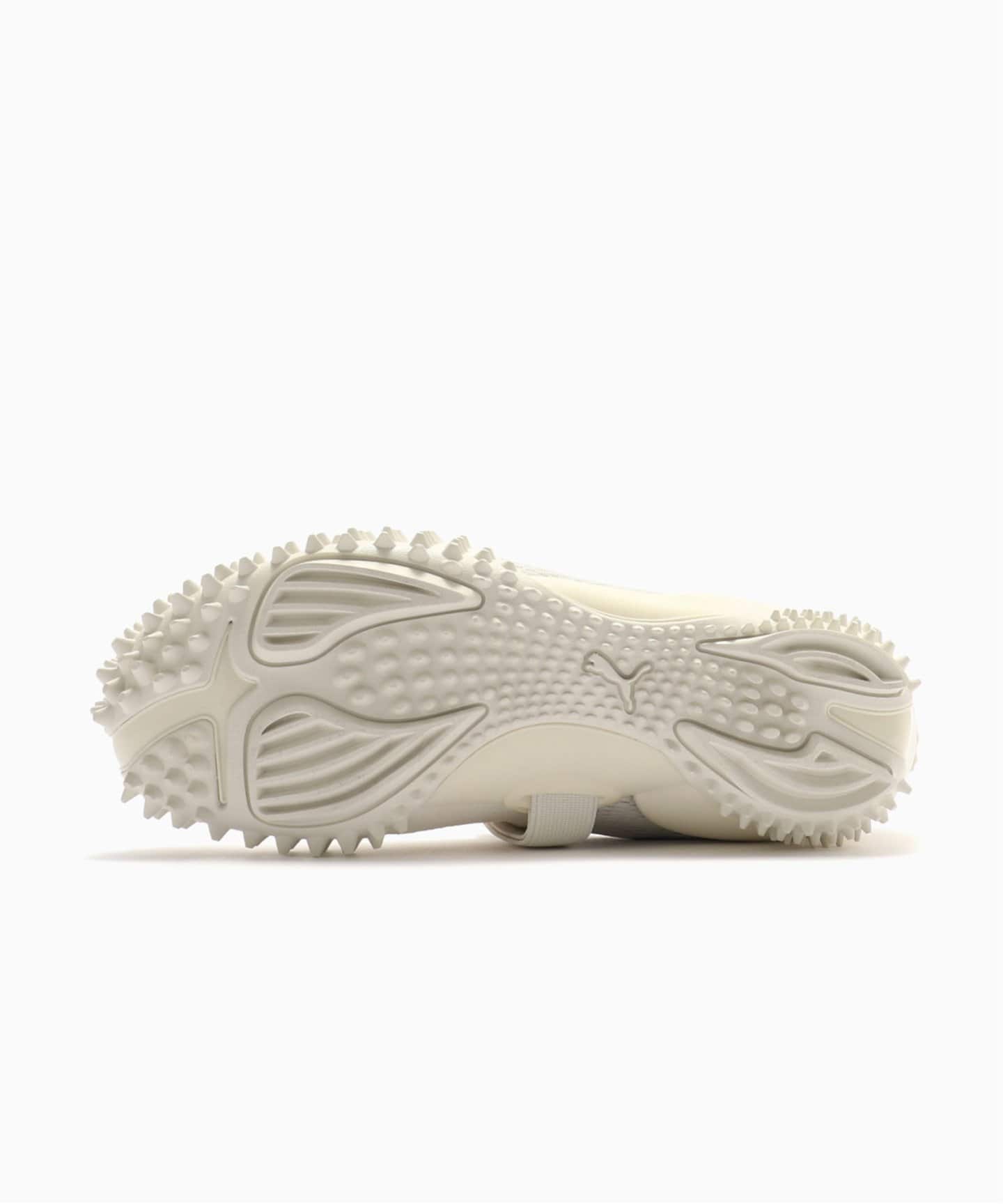 ★PUMA★ オフホワイト Mostro Fey Premiumスリッポンスニーカー Mostro Fey Premium Women's Sneakers | PUMA