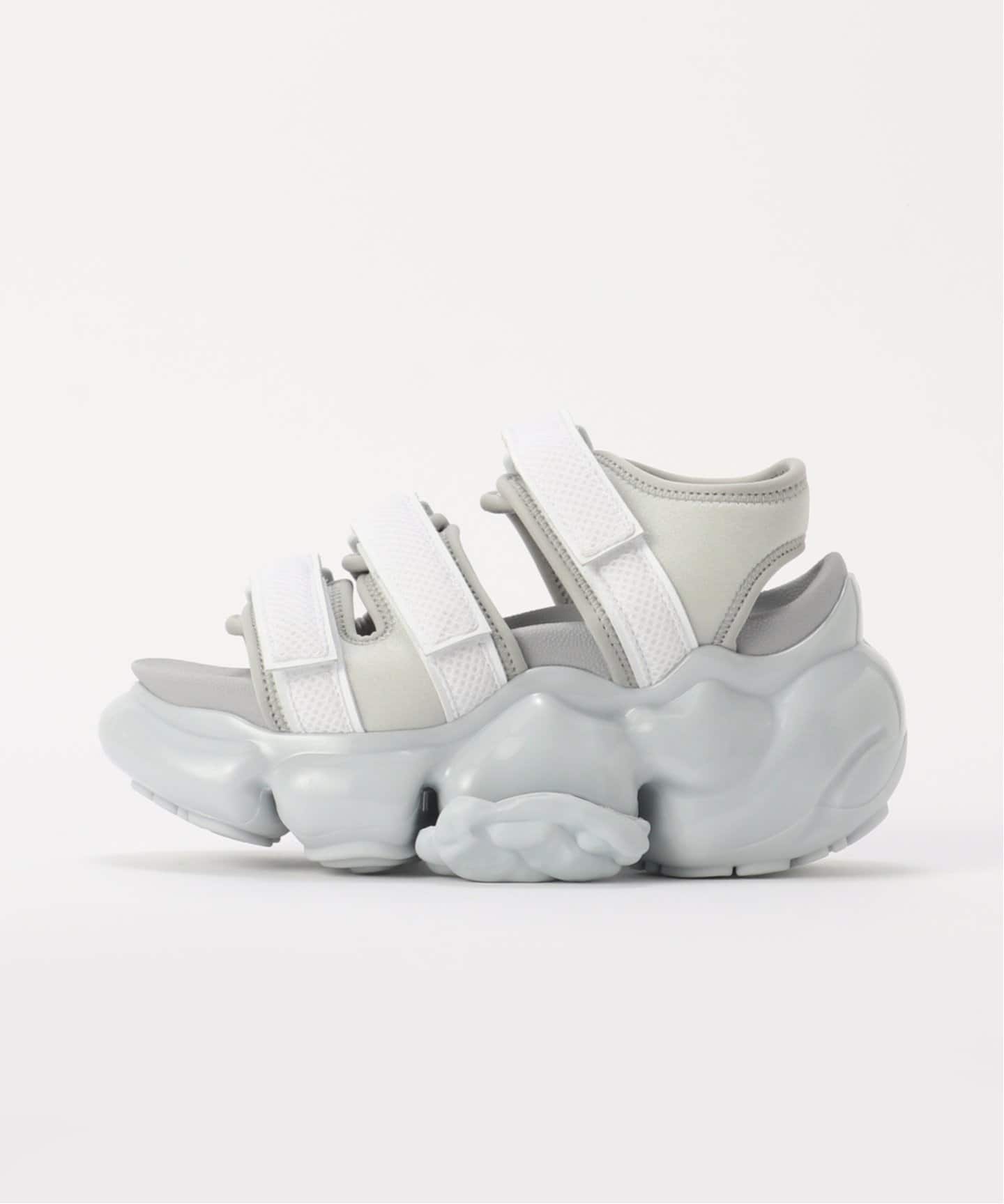 国内発送■grounds■MOOPIE CATERPILLAR SANDAL MOOPIE CATERPILLAR SANDAL - WHITE / ICEGRAY SOLID (ムーピー