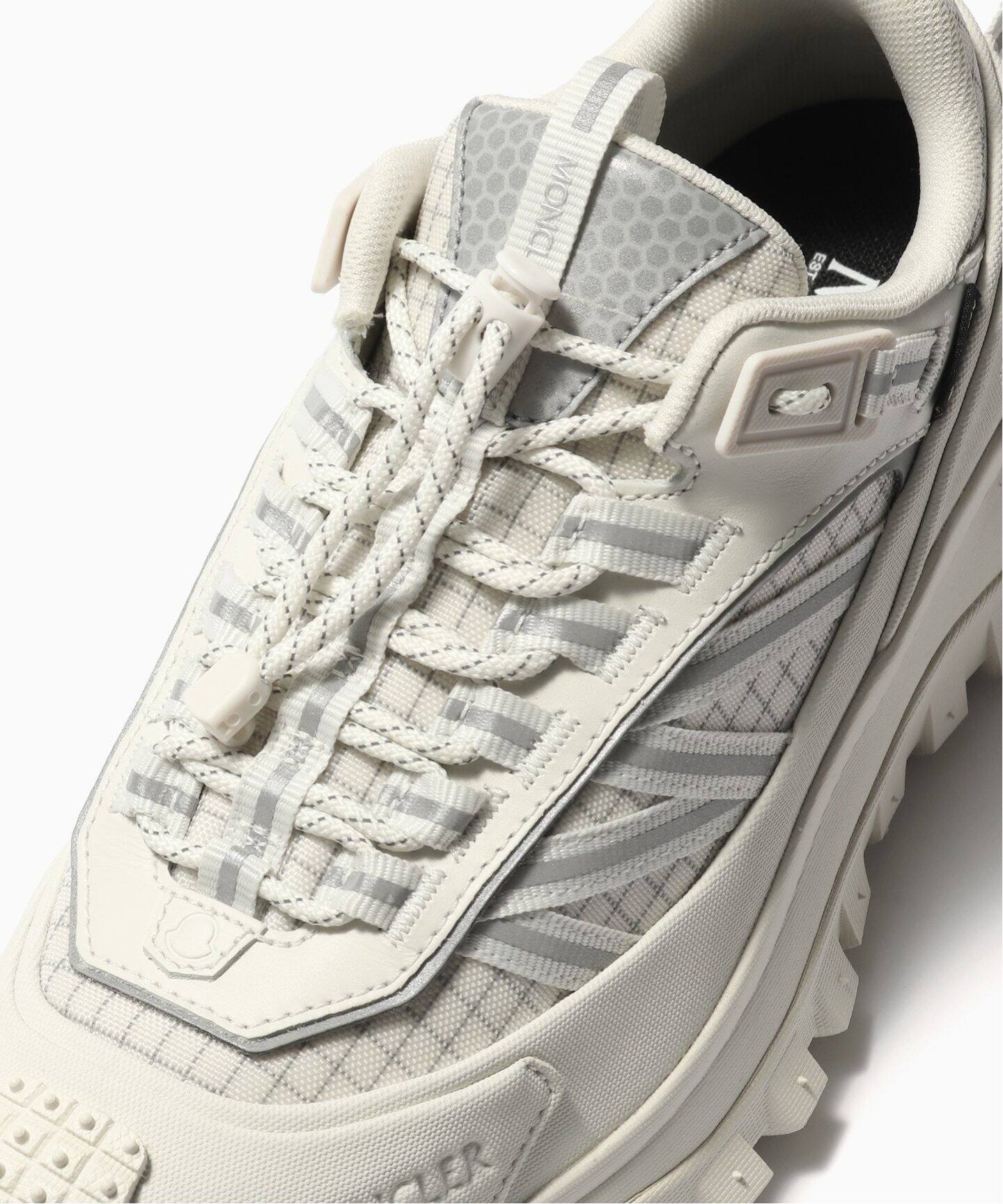 スニーカー MONCLER Men Sneakers 4M00150 M2058 014 White Moncler Trailgrip GTX Sneakers 4M00150.M2058-014 WHITE | IlDuomo