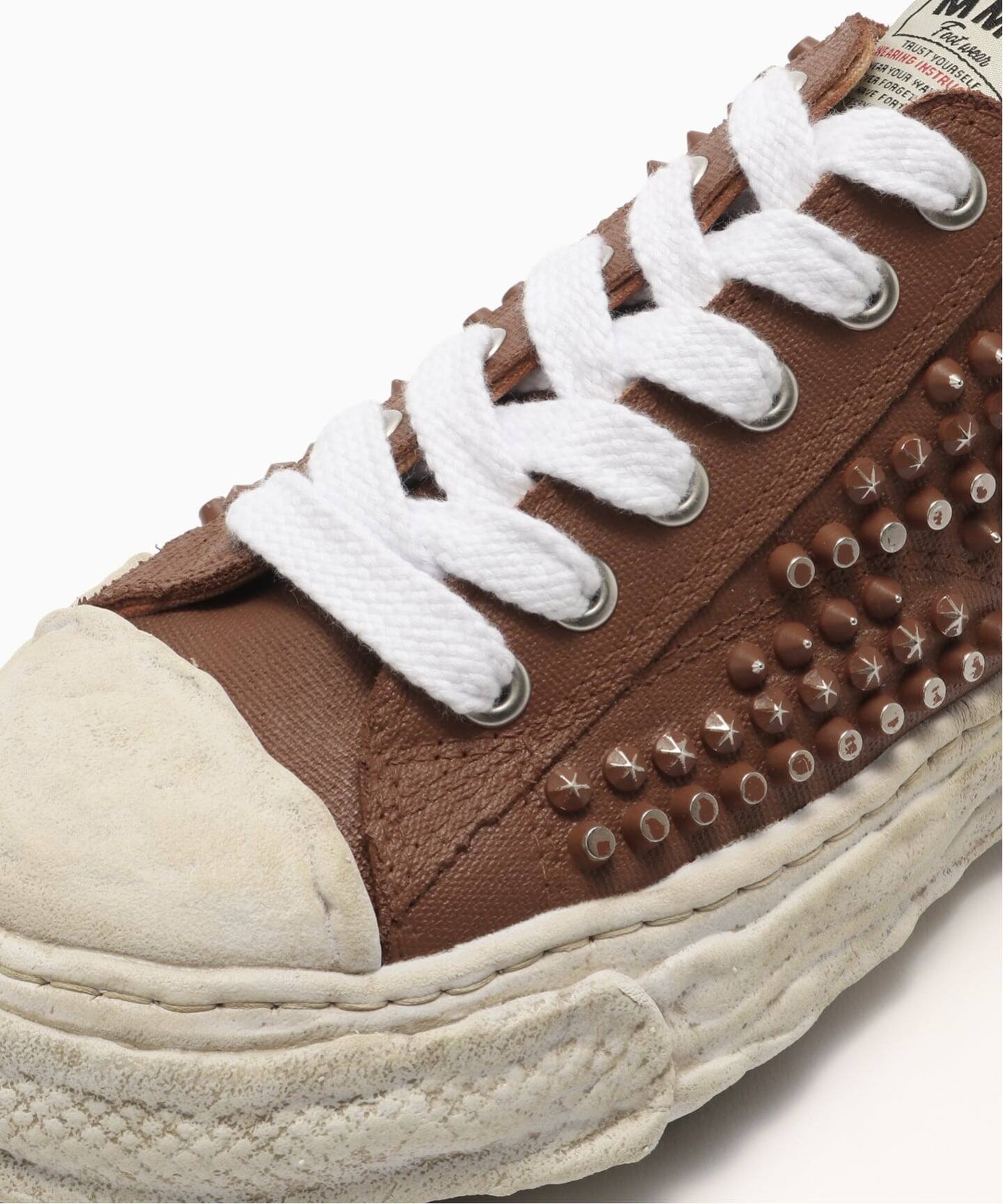 MIHARA YASUHIRO:A15FW721-036:PETERSON 23 Studs Low