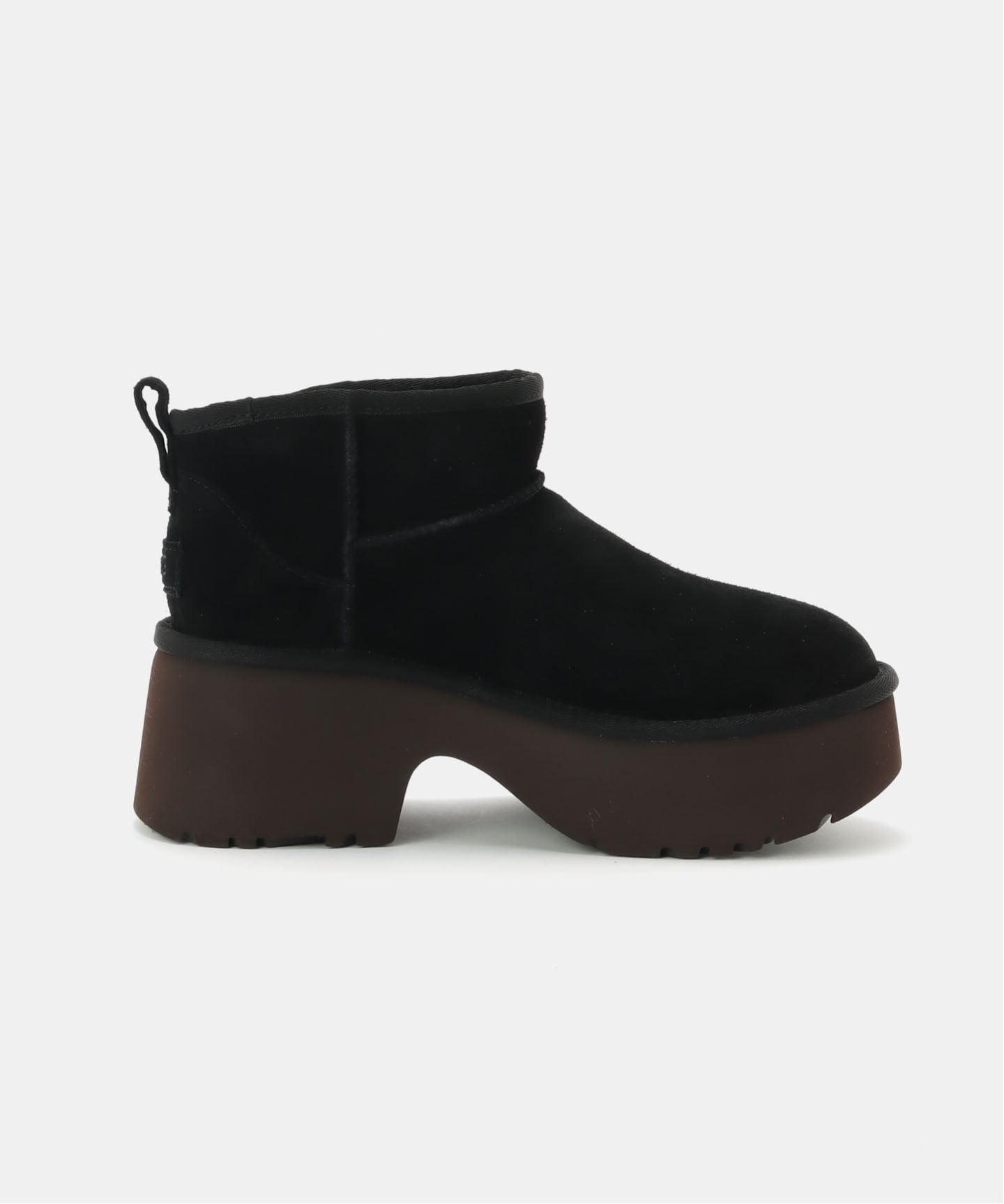 UGG／CLASSIC MINI (ショートブーツ・ブーティ) org.jpg