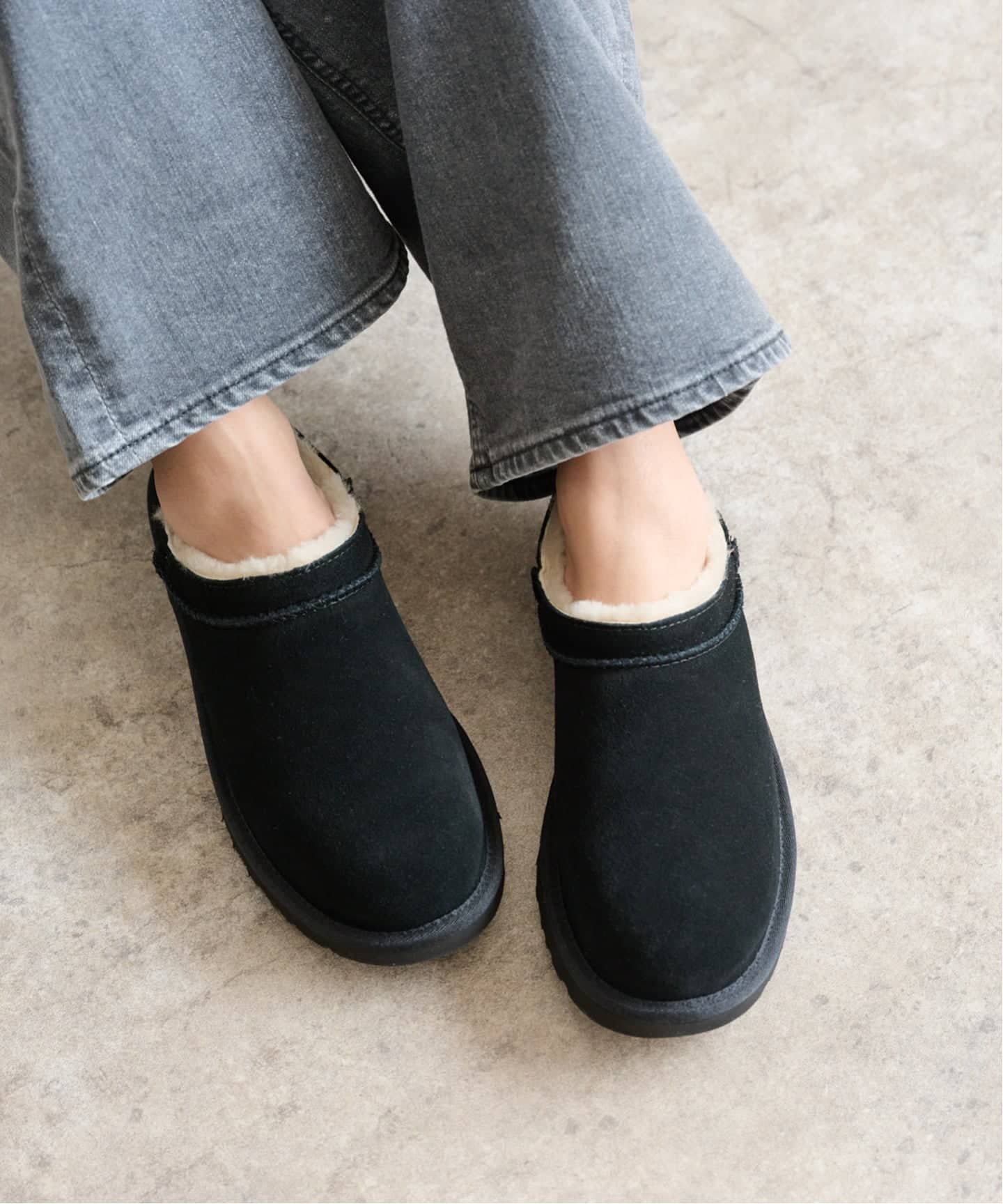 UGG ブーツ ショートブーツ 黒 W MEADOW ugg-w1122558.jpg