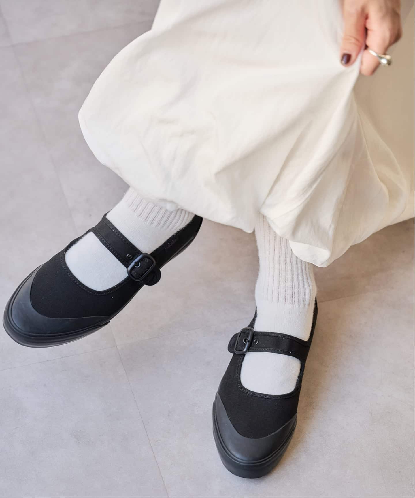 [VANS] Mary Jane ☆スニーカー ☆韓国の人気★追跡可 VANS スニーカー VANS Mary Jane レディース : ZOZOTOWN Yahoo