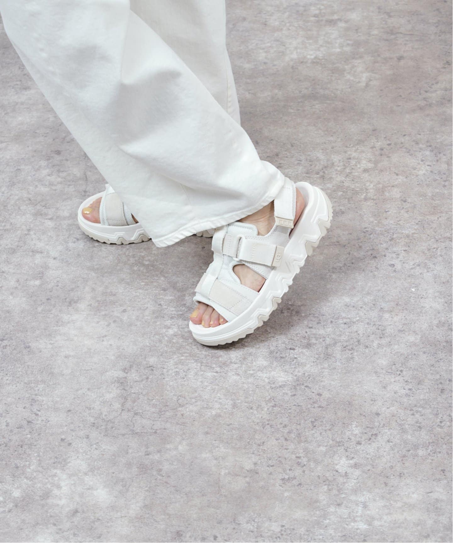 【UGG】CapTrail Strap Sandal★あらゆるシーンで大活躍!! UGG® CapTrail Strap Slide for Women | UGG®