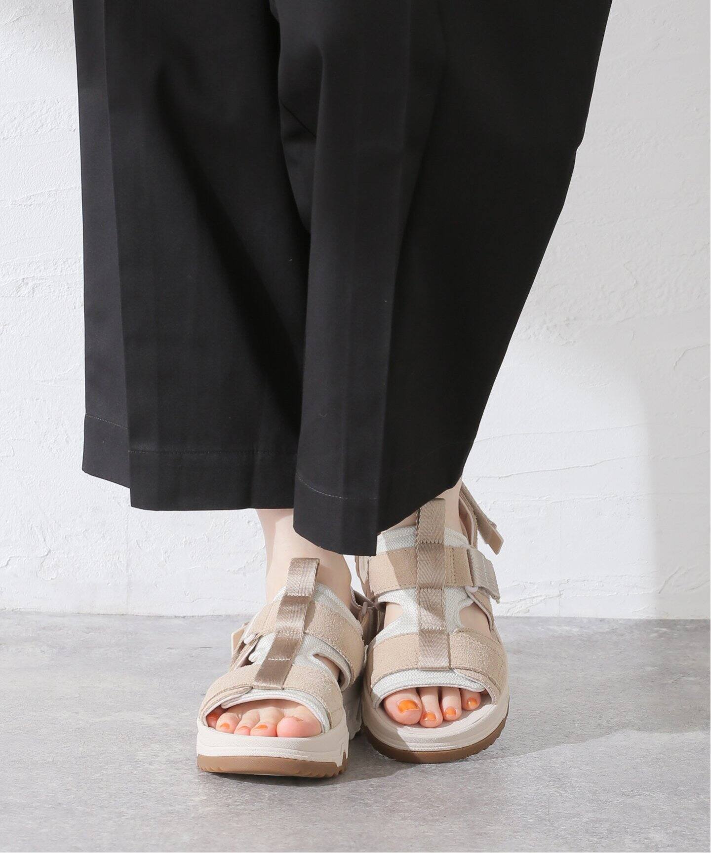 【UGG】W CapTrail Strap ストラップ サンダル 送料間税込 UGG W CAPTRAIL STRAP SANDAL（サンダル）｜BOICE FROM