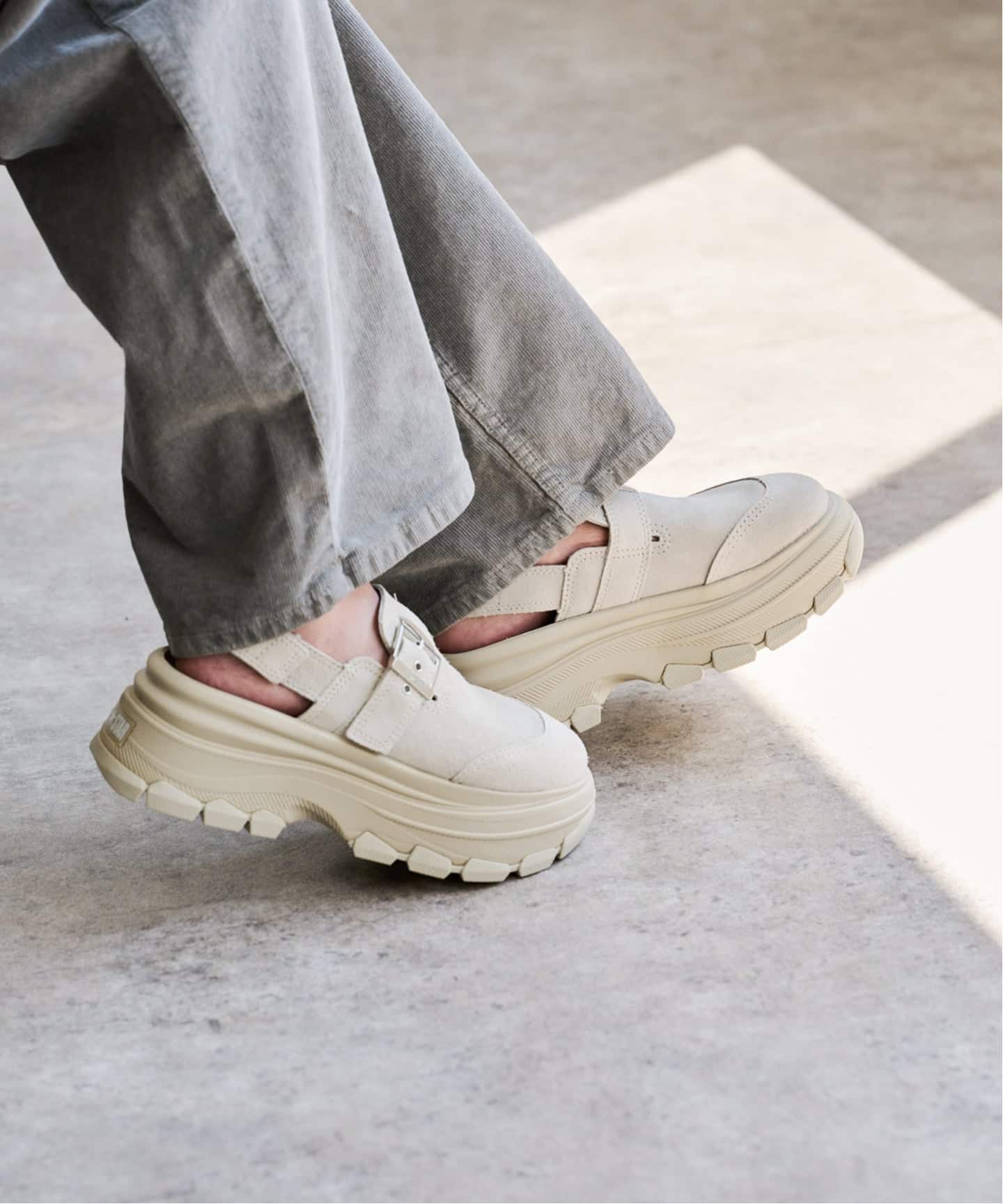 CONVERSE オールスター トレックウエーブ クロッグサンダル