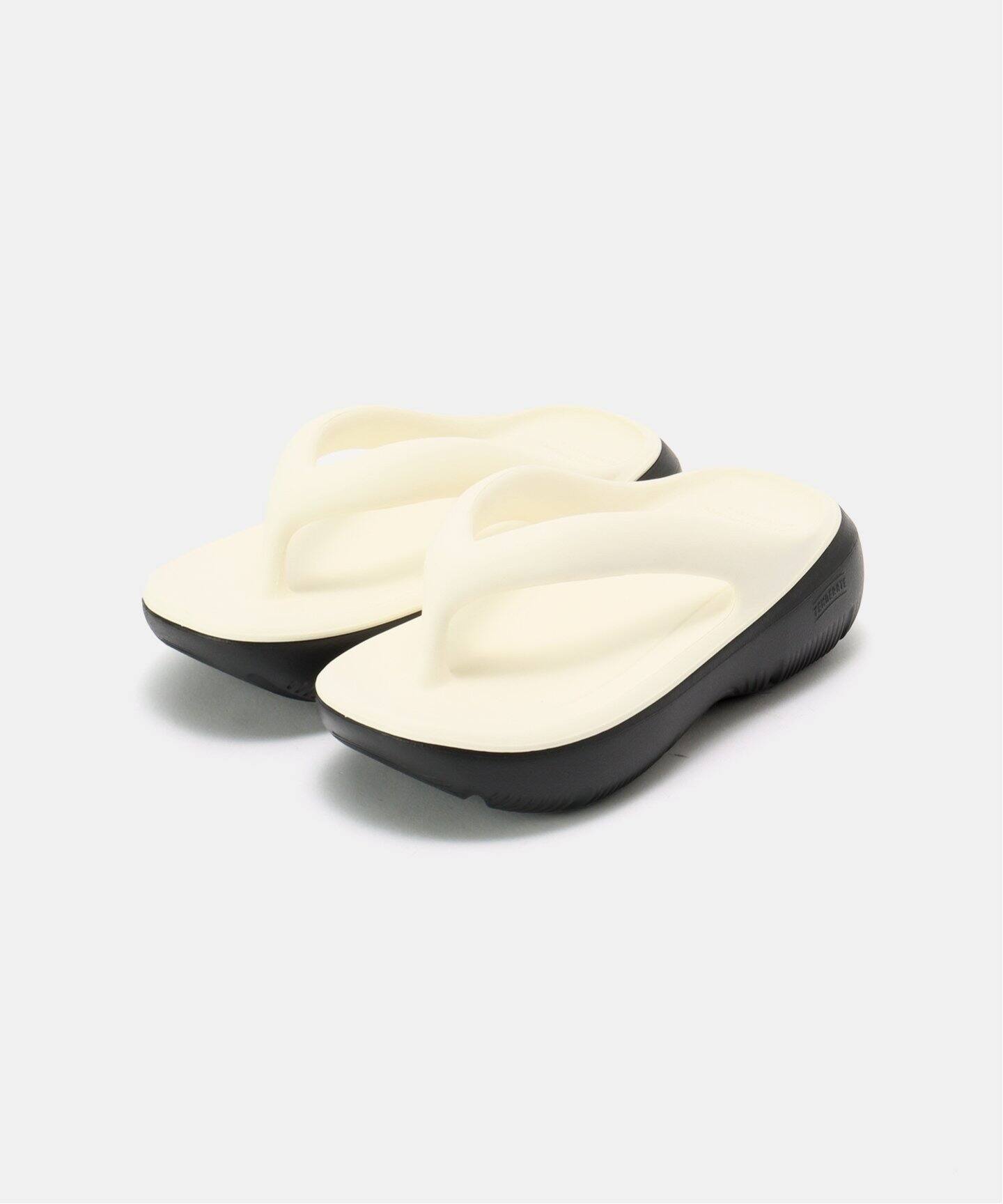 ★TAW&TOE★ Zerovity Plumpy Creamy Black TAW＆TOE ZEROVITY Plumpy（サンダル）｜BOICE FROM BAYCREW'S