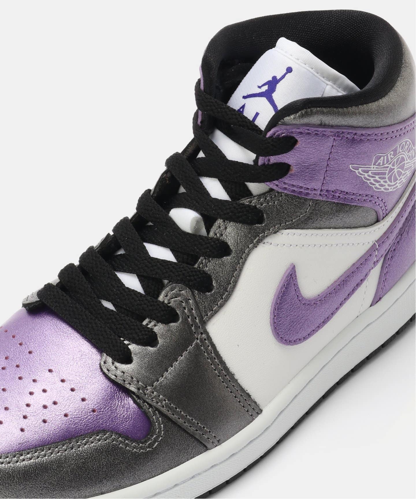 ナイキ エアジョーダン 1 MID SE HJ5911-105 AJ1 JORDAN BRAND WMNS AIR JORDAN 1 MID SE HJ5911-105（スニーカー