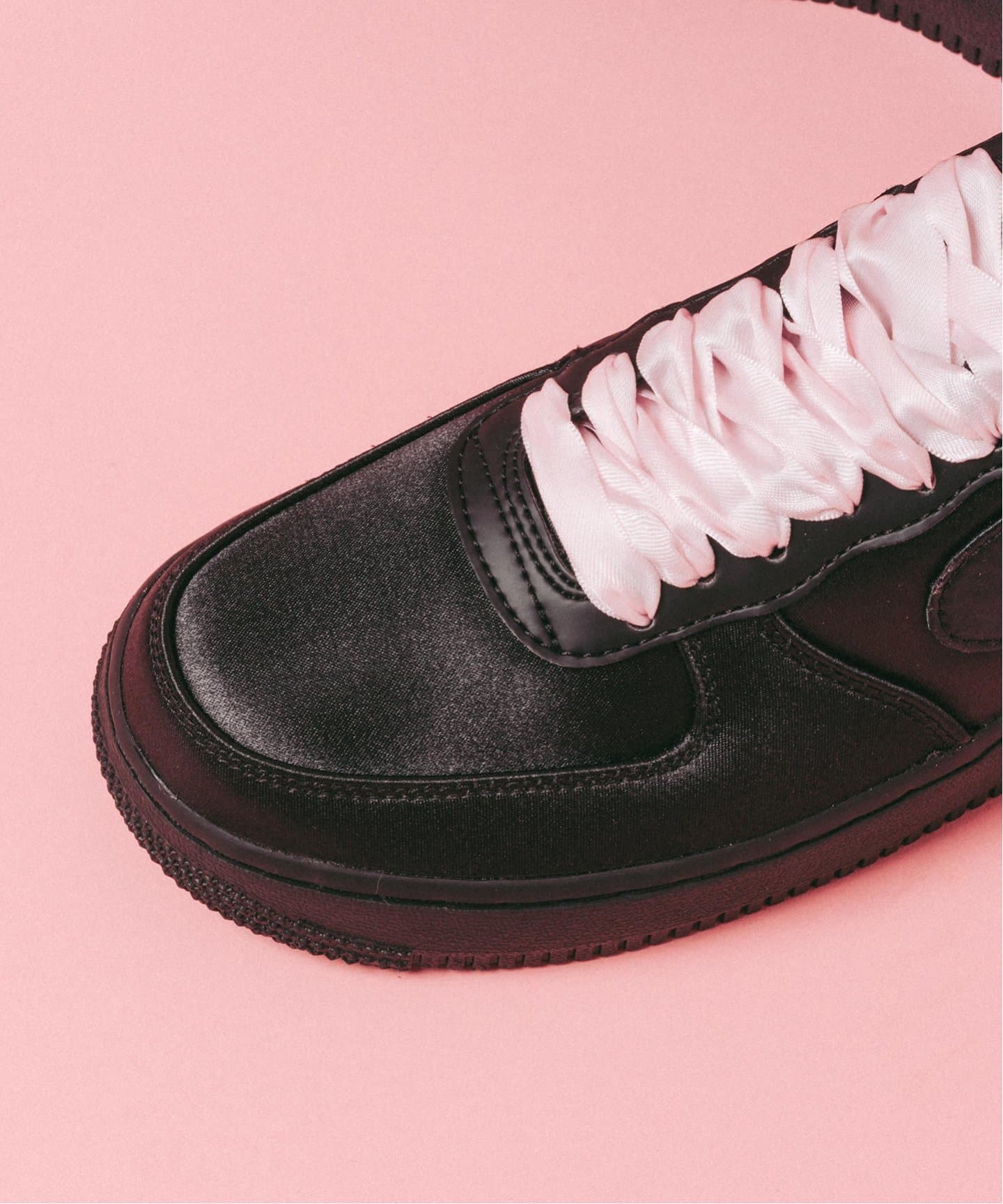 NIKE W AIR FORCE 1 07 LV8 TRK3 IH2034-010（スニーカー