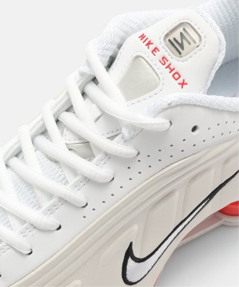 NIKE W SHOX R4 AR3565-103（スニーカー）｜HERRINGBONE（ヘリンボーン 