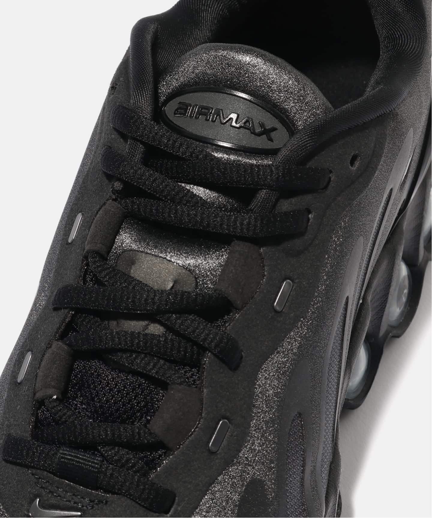 NIKE W AIR MAX DN8 HF5509-002（スニーカー）｜HERRINGBONE