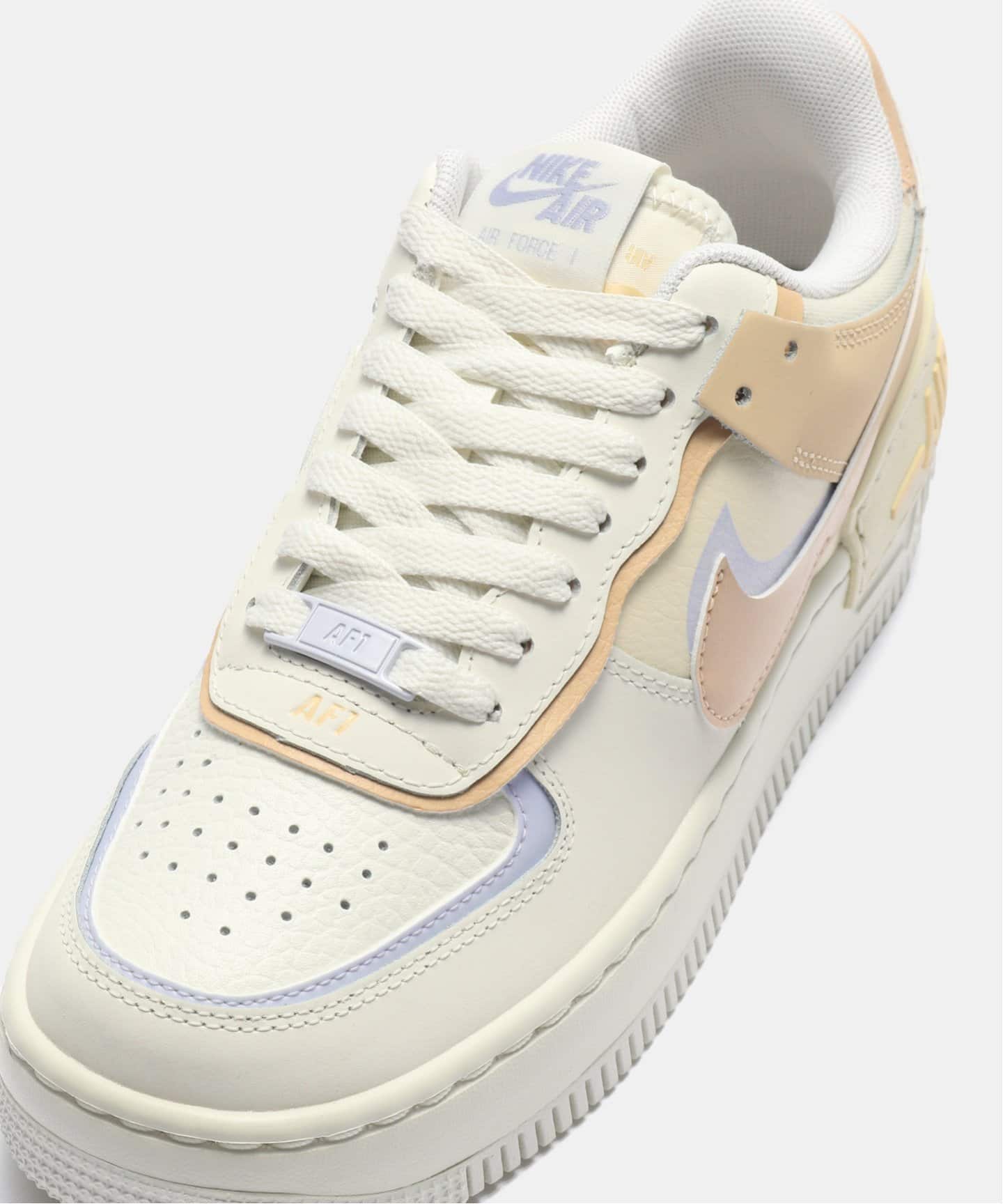 世界のエアライン 11 NIKE W AIR FORCE 1 SHADOW DZ1847-114（スニーカー
