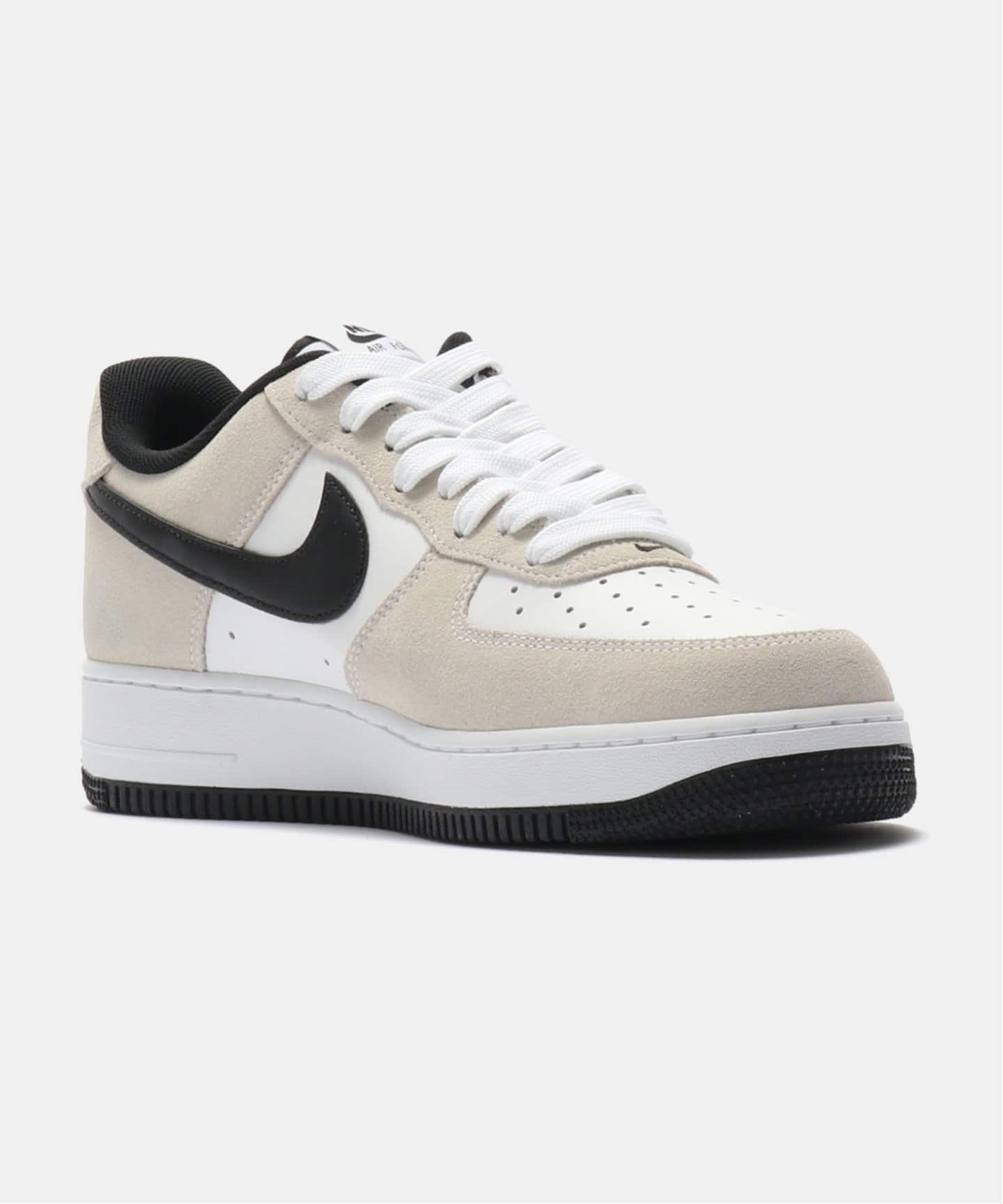 NIKE AIR FORCE 1 07 LV8 SK8 IB6388-100（スニーカー）｜HERRINGBONE