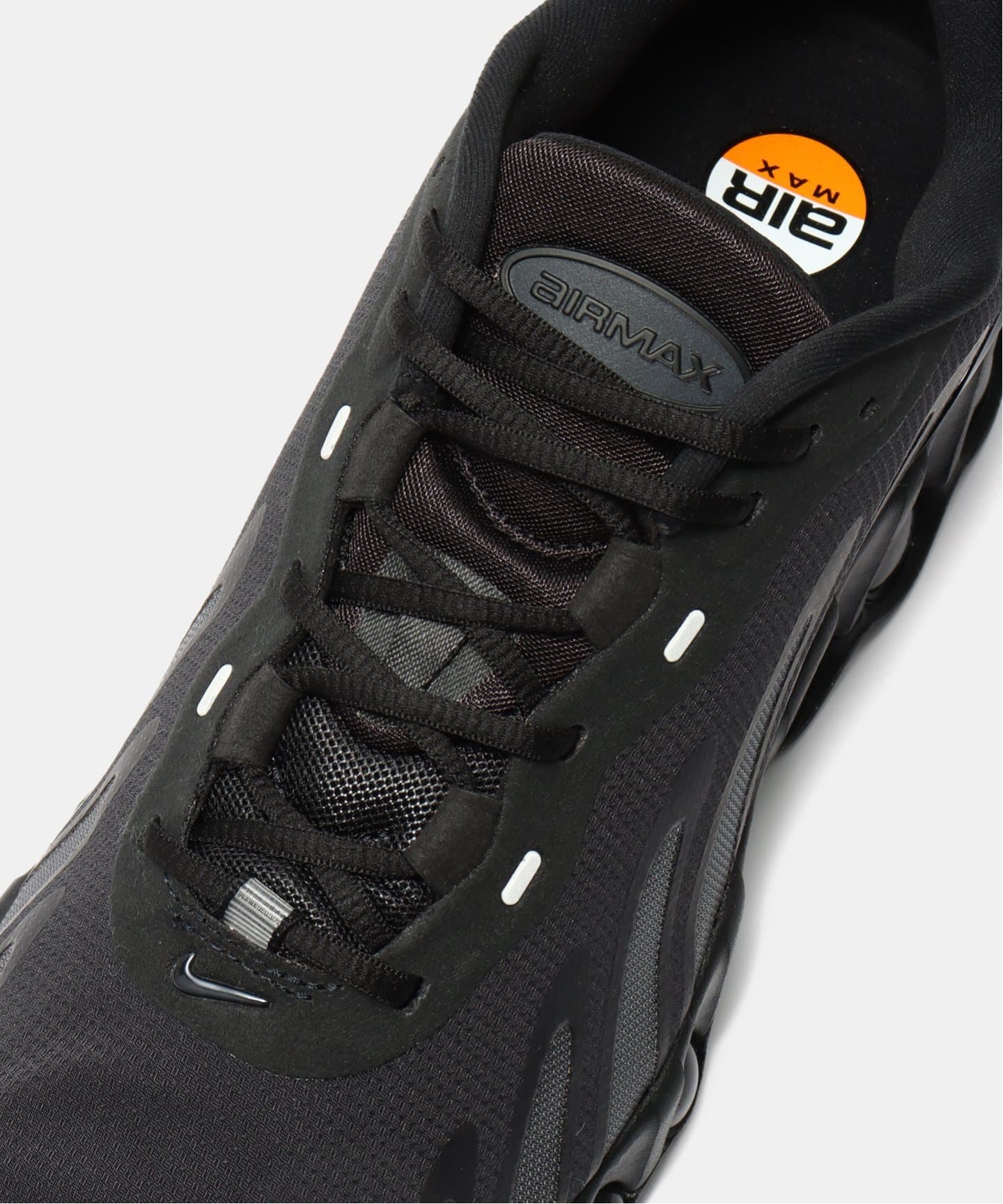 NIKE AIR MAX DN8 FQ7860-002（スニーカー）｜HERRINGBONE