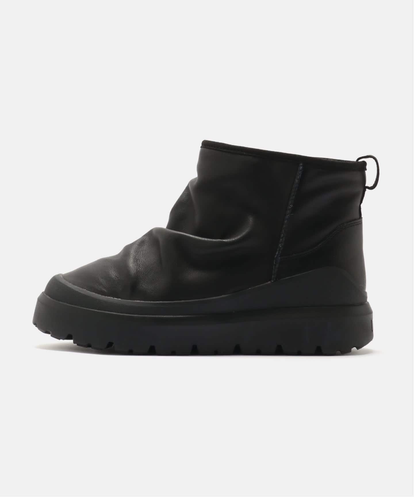 UGG M Heritage Utility Mini Noir 1171118（ブーティ・ショートブーツ