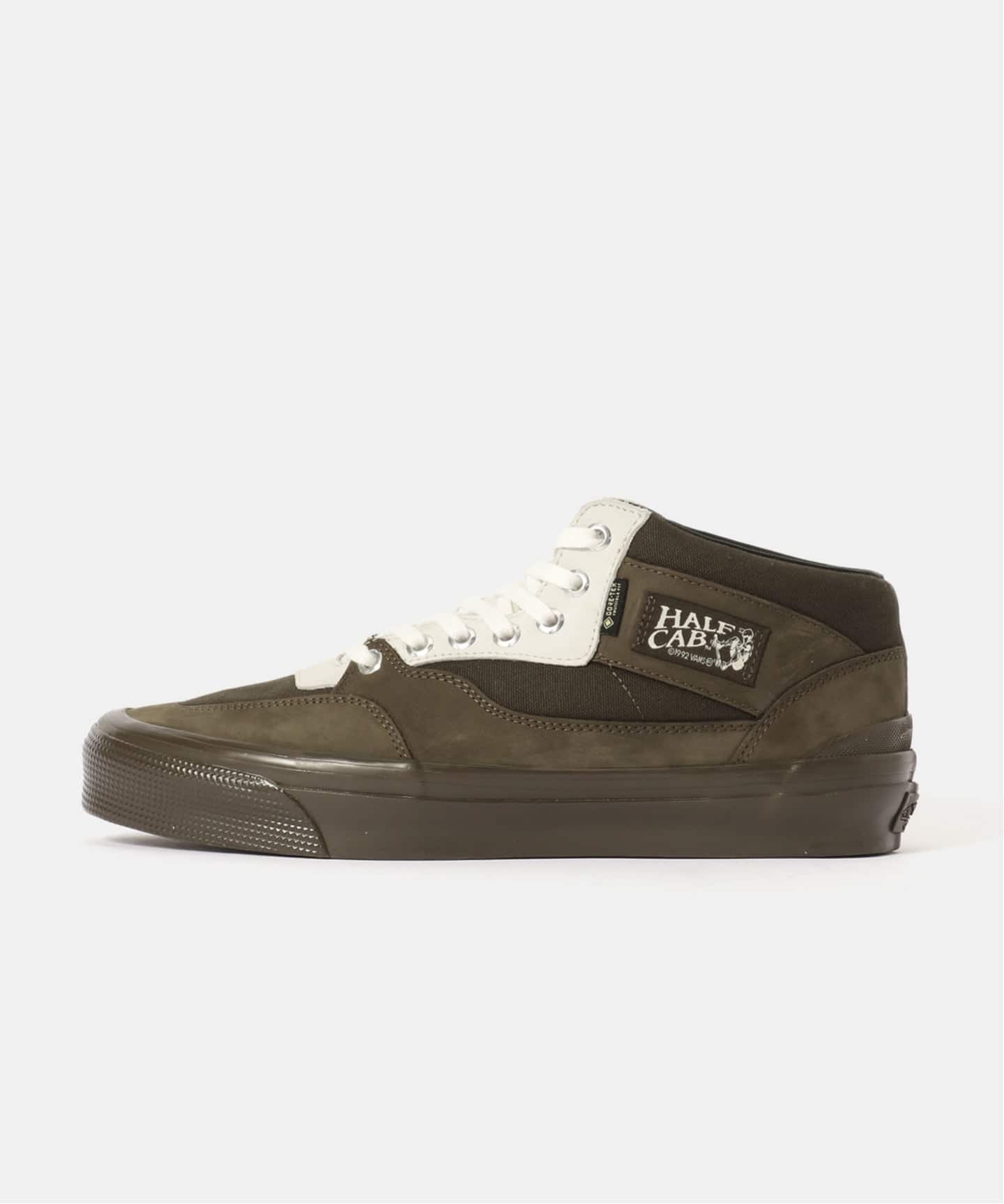 靴 VANS Half Cab Preissue 33 VANS PREMIUM Half Cab 33 GORE-TEX VN000DADEMP（スニーカー