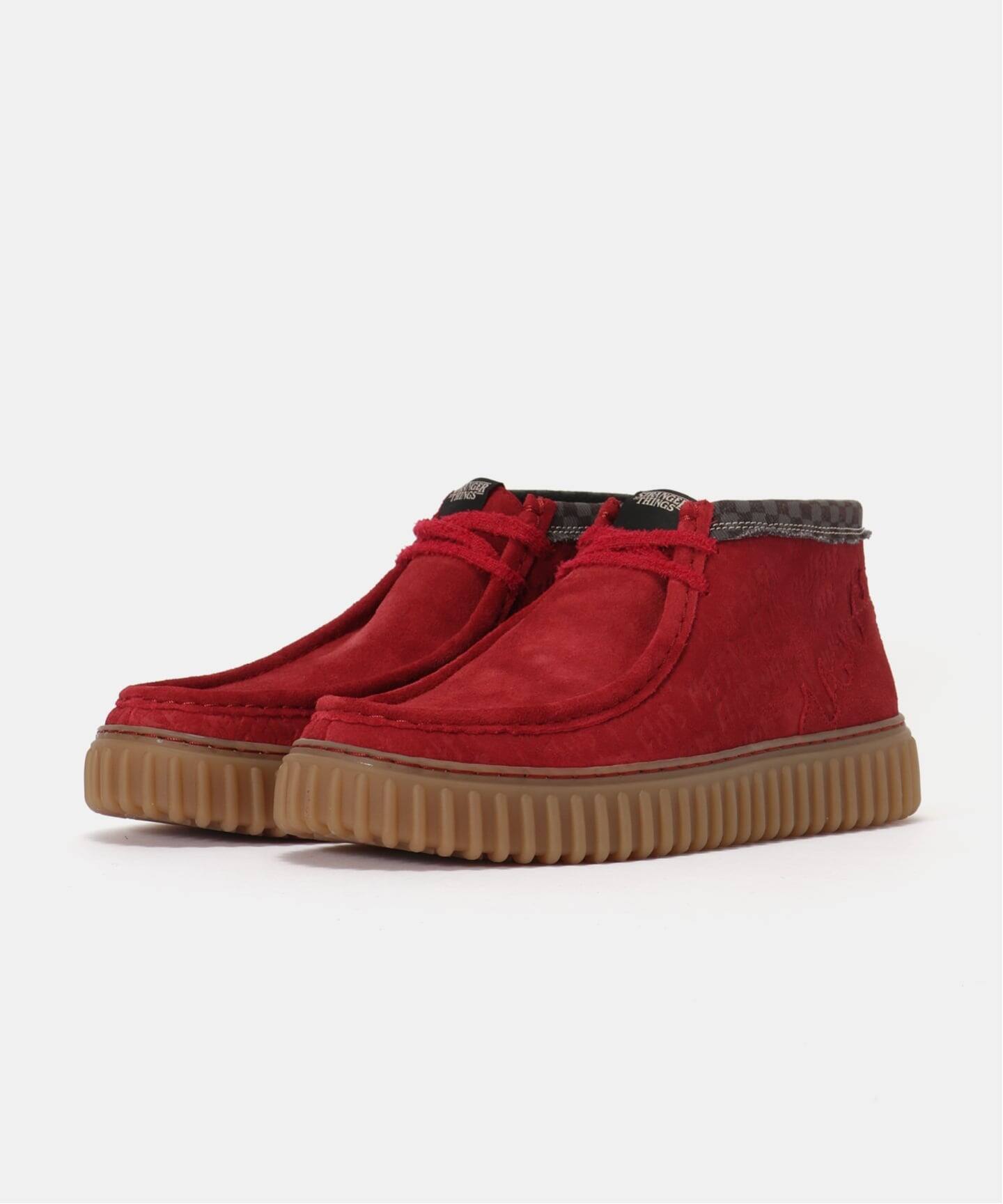 Clarks × STRANGER THINGS Torhill Hi ST 26184649（ブーティ 