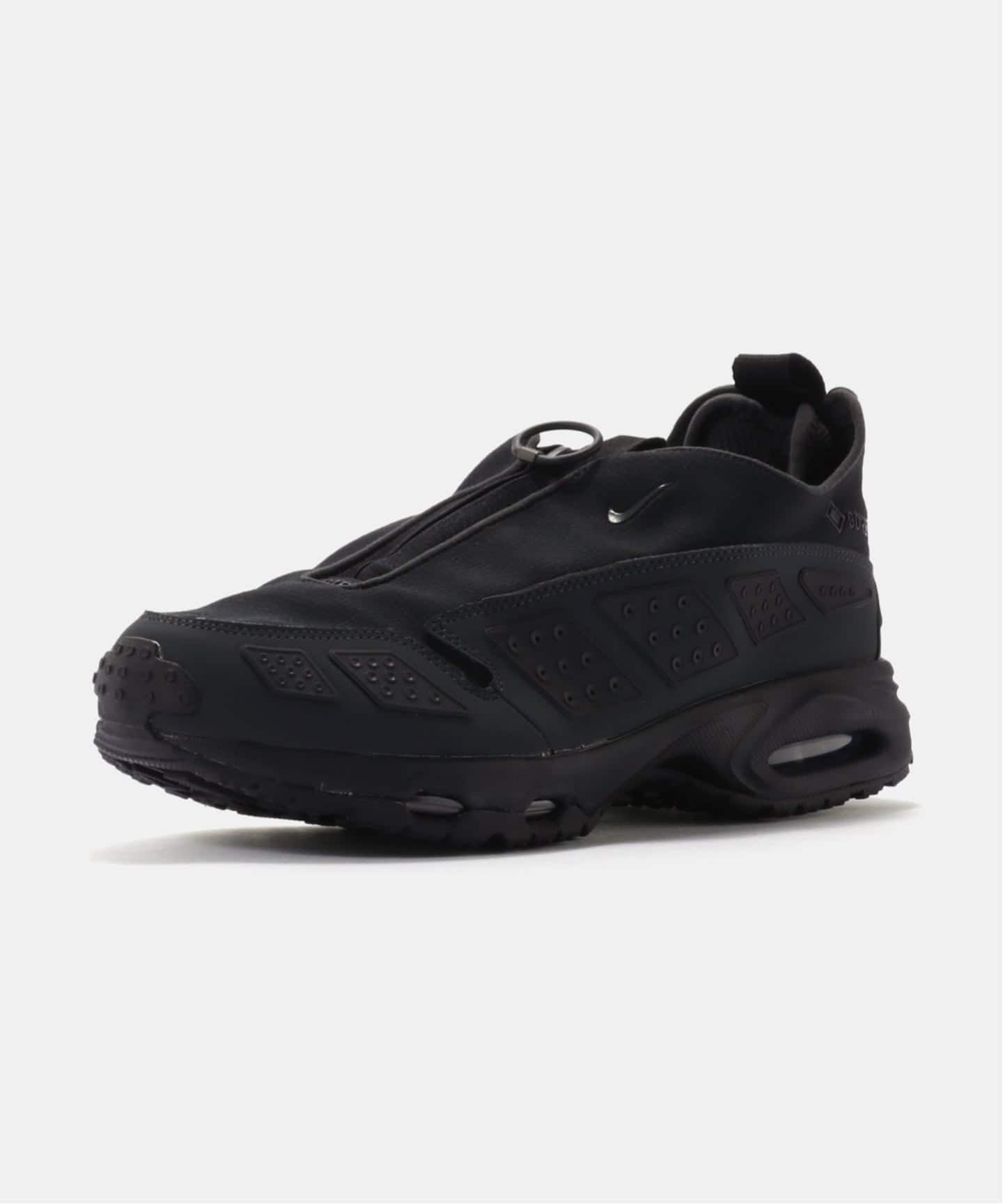 NIKE W AIR MAX SNDR GTX FZ4238-001（スニーカー）｜HERRINGBONE