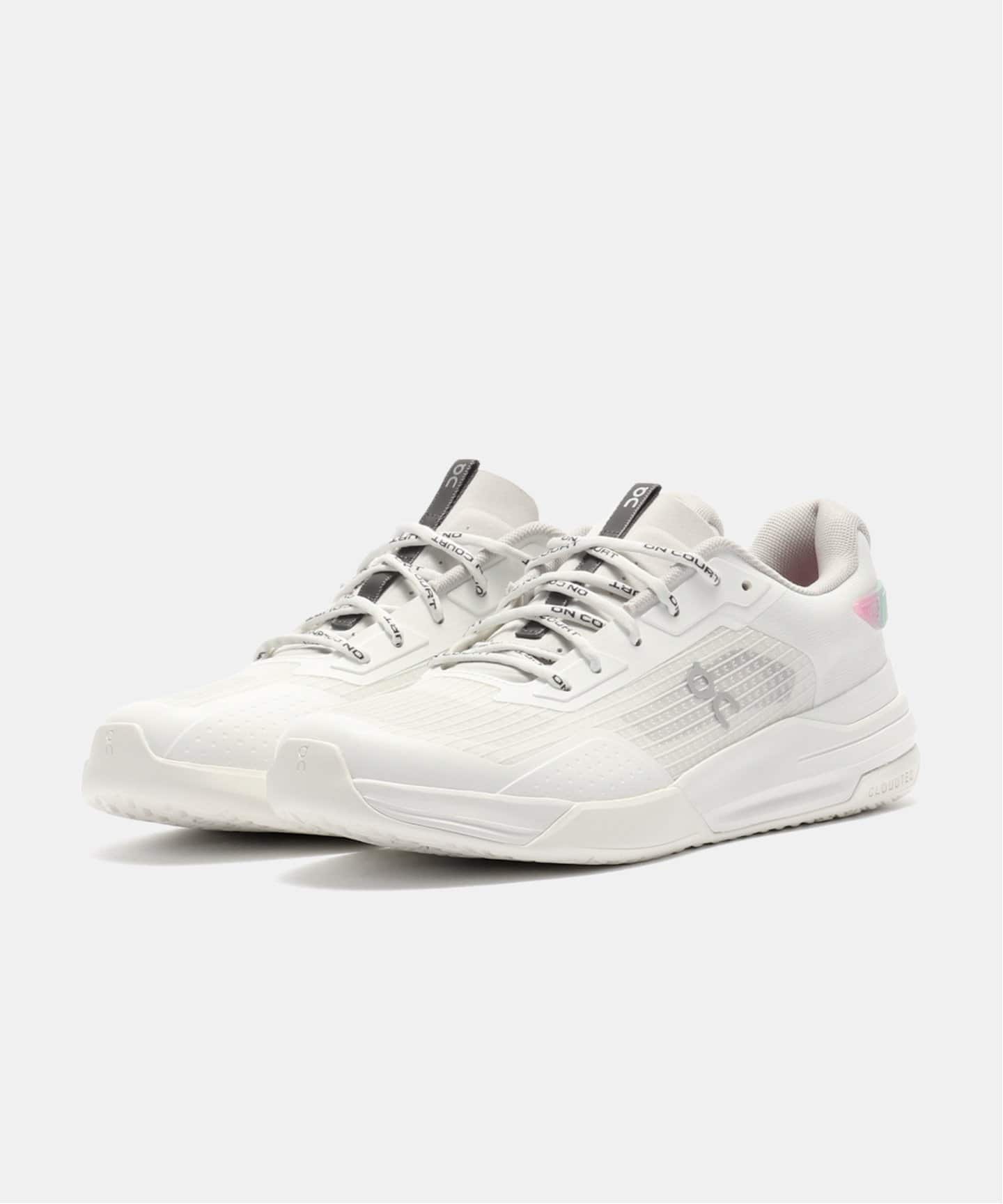 On THE ROGER Advantage Z5 3MF10330924（スニーカー）｜HERRINGBONE