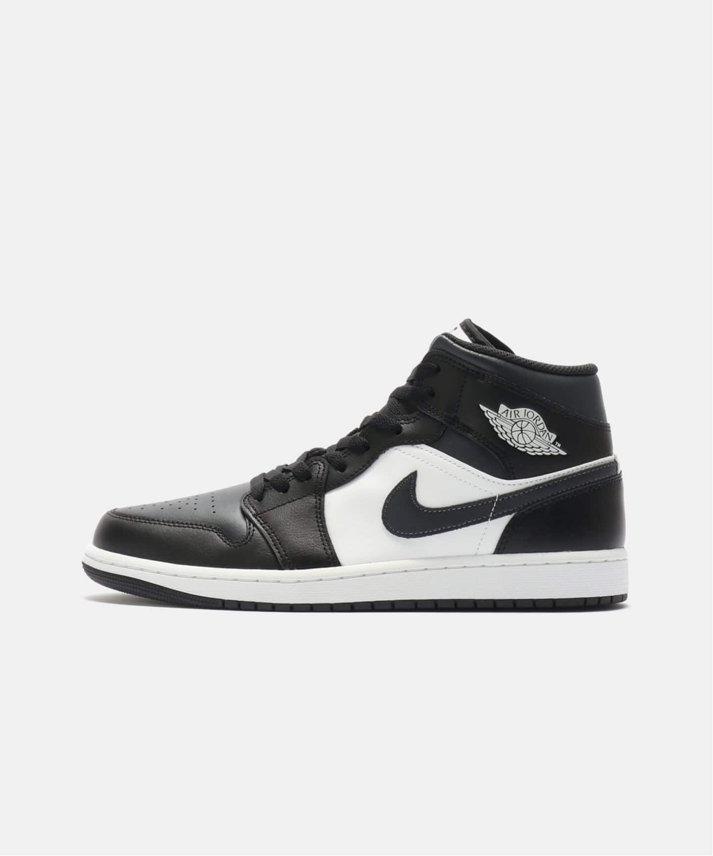 JORDAN BRAND AIR JORDAN 1 MID DQ8426-010（スニーカー