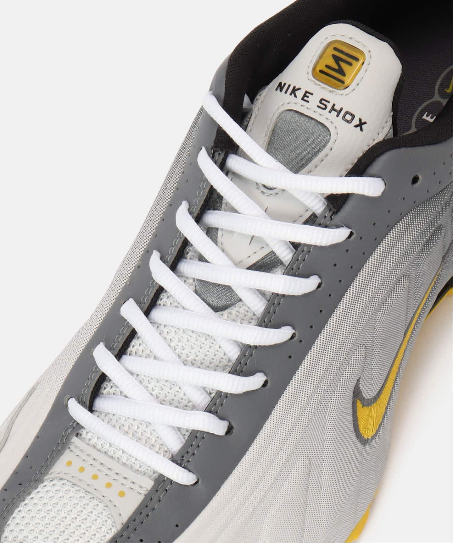 NIKE SHOX R4 SE OPP1 IH3397-078（スニーカー）｜HERRINGBONE