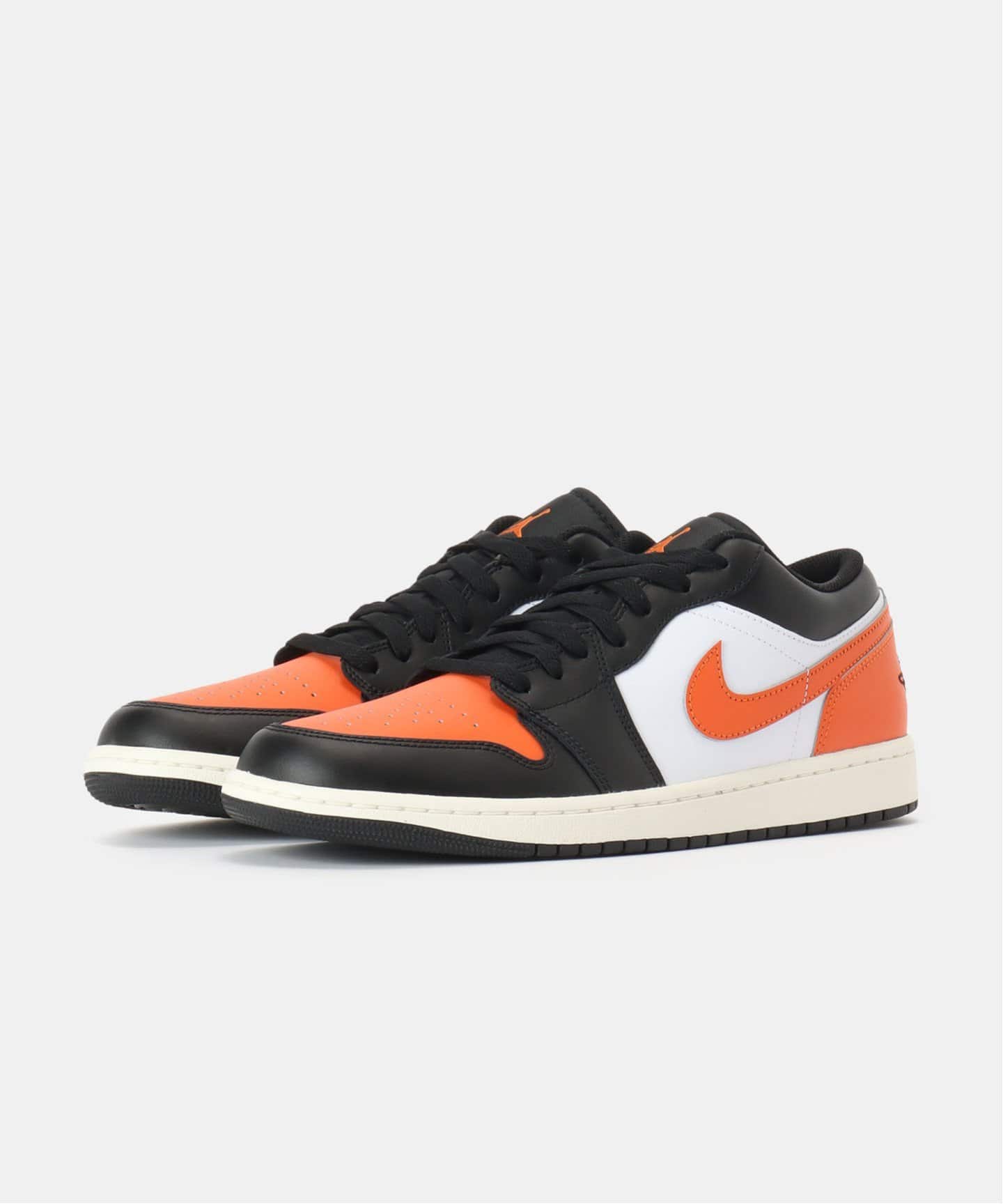 high5・セミドライ 黒/オレンジ JORDAN BRAND AIR JORDAN 1 LOW 553558-081（スニーカー