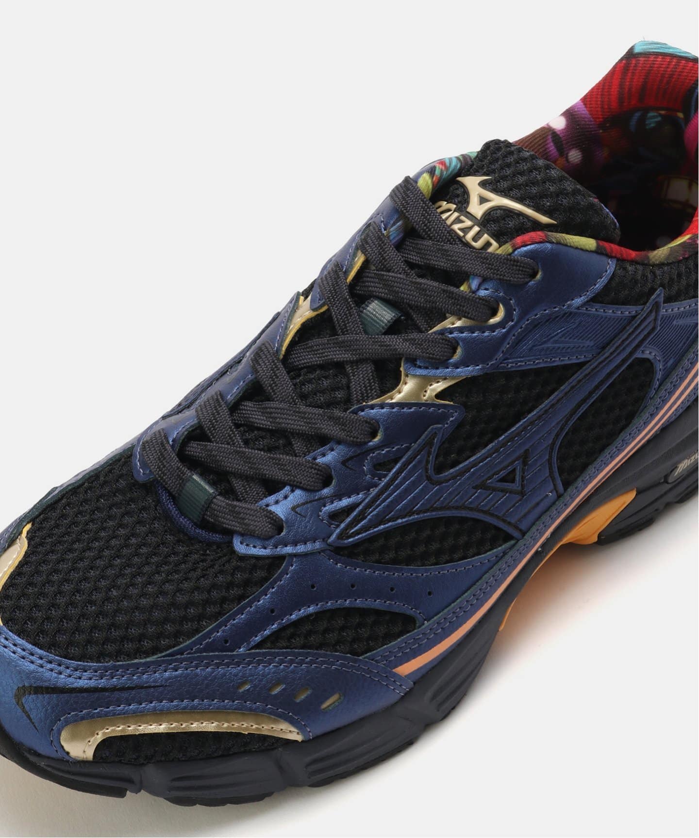 MIZUNO MXR D1GA2516-01（スニーカー）｜HERRINGBONE