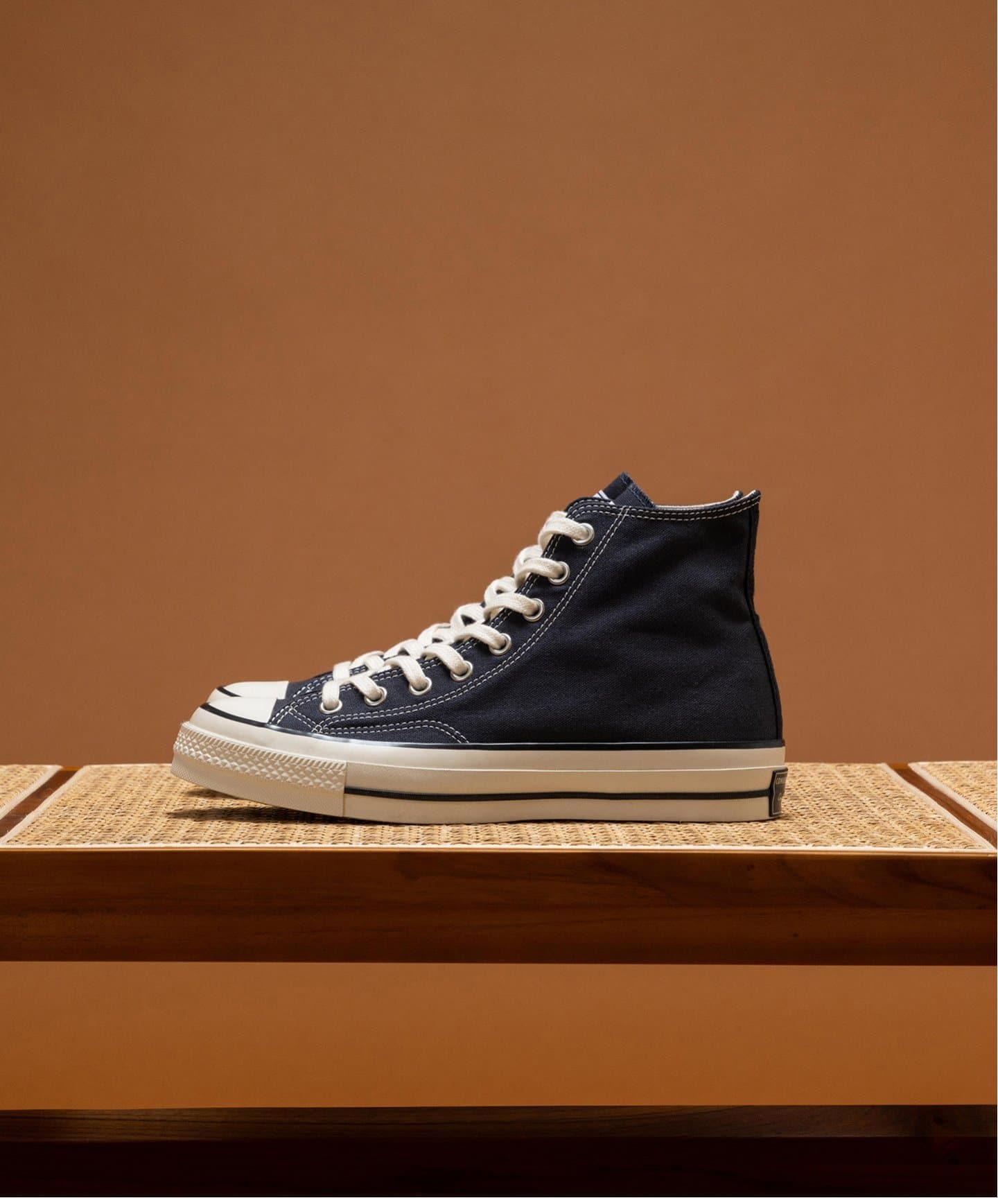 Brooks Brothers × CONVERSE for IENA 24.5 Brooks Brothers' Converse Sneaker Is, Weirdly, Un-American