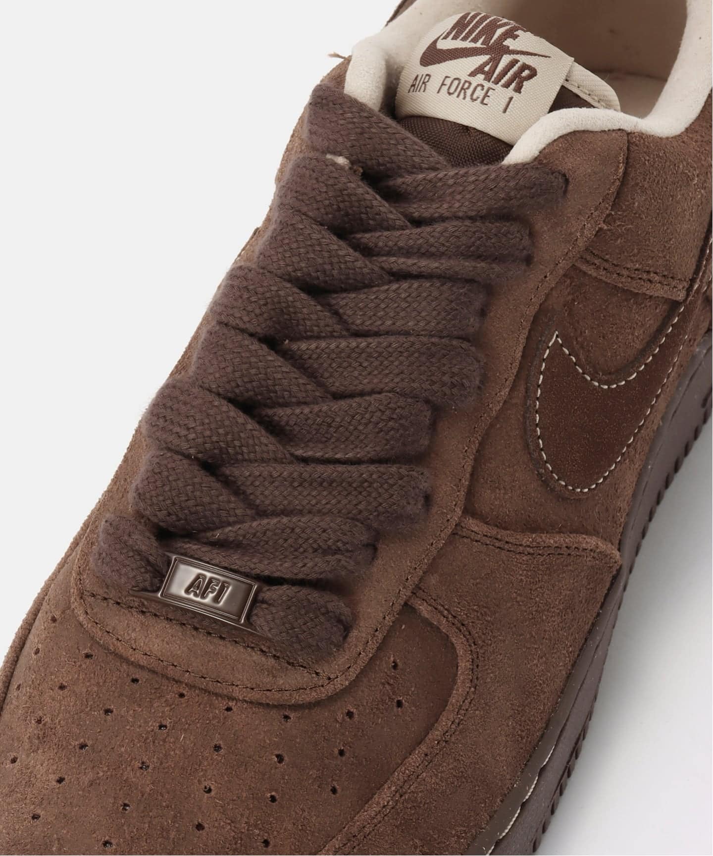 NIKE WMNS AIR FORCE 1 '07 FQ8901-259（スニーカー）｜HERRINGBONE