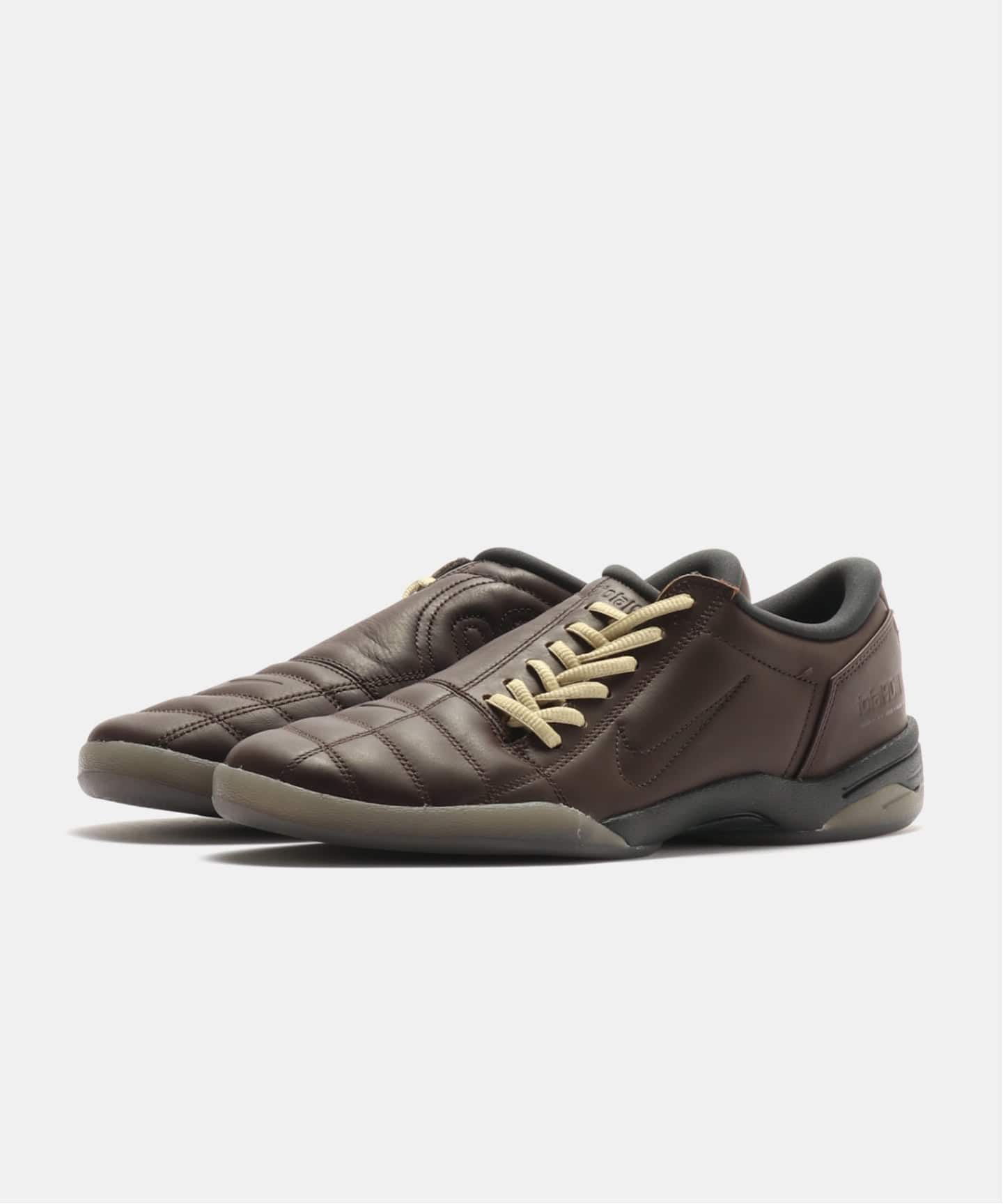 最終値下げ☆新品未使用☆【25cm】Nike Total 90 NIKE WMNS TOTAL 90 SE IM8053-237（スニーカー）｜HERRINGBONE