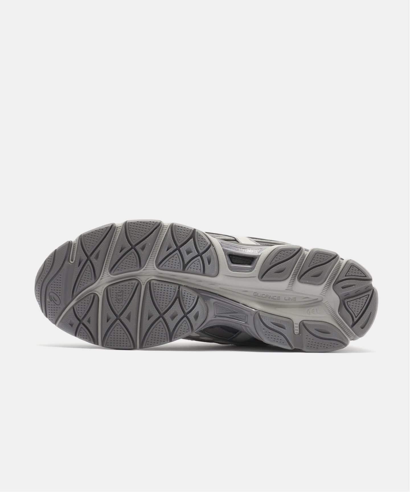 ASICS GEL-NYC 2055 1203A755.021（スニーカー）｜HERRINGBONE