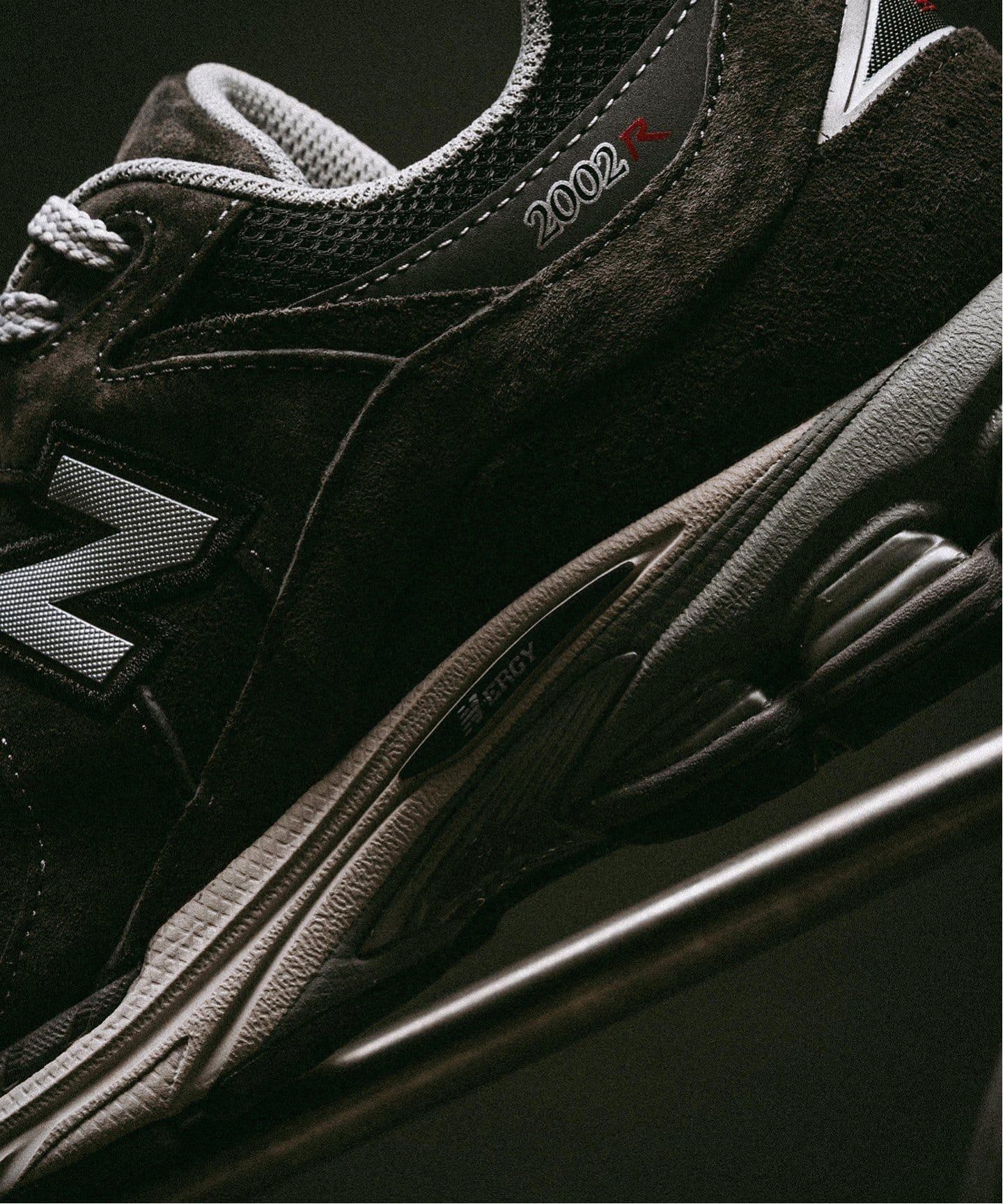 New Balance U2002RA（スニーカー）｜HERRINGBONE（ヘリンボーン）の