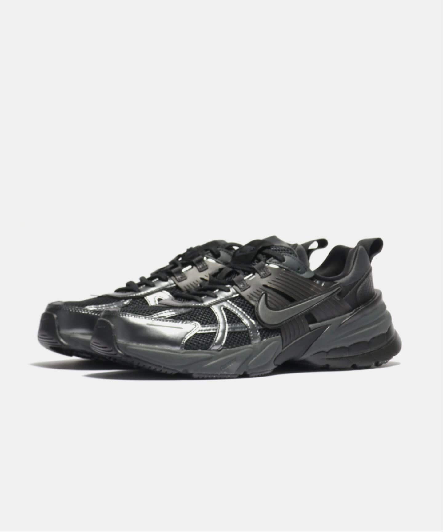 【美品・箱無し】 NIKE V2K RUN HJ4497-001（24cm） HJ4497-001 Nike V2K Run Black Dark Smoke Grey Anthracite (Men's