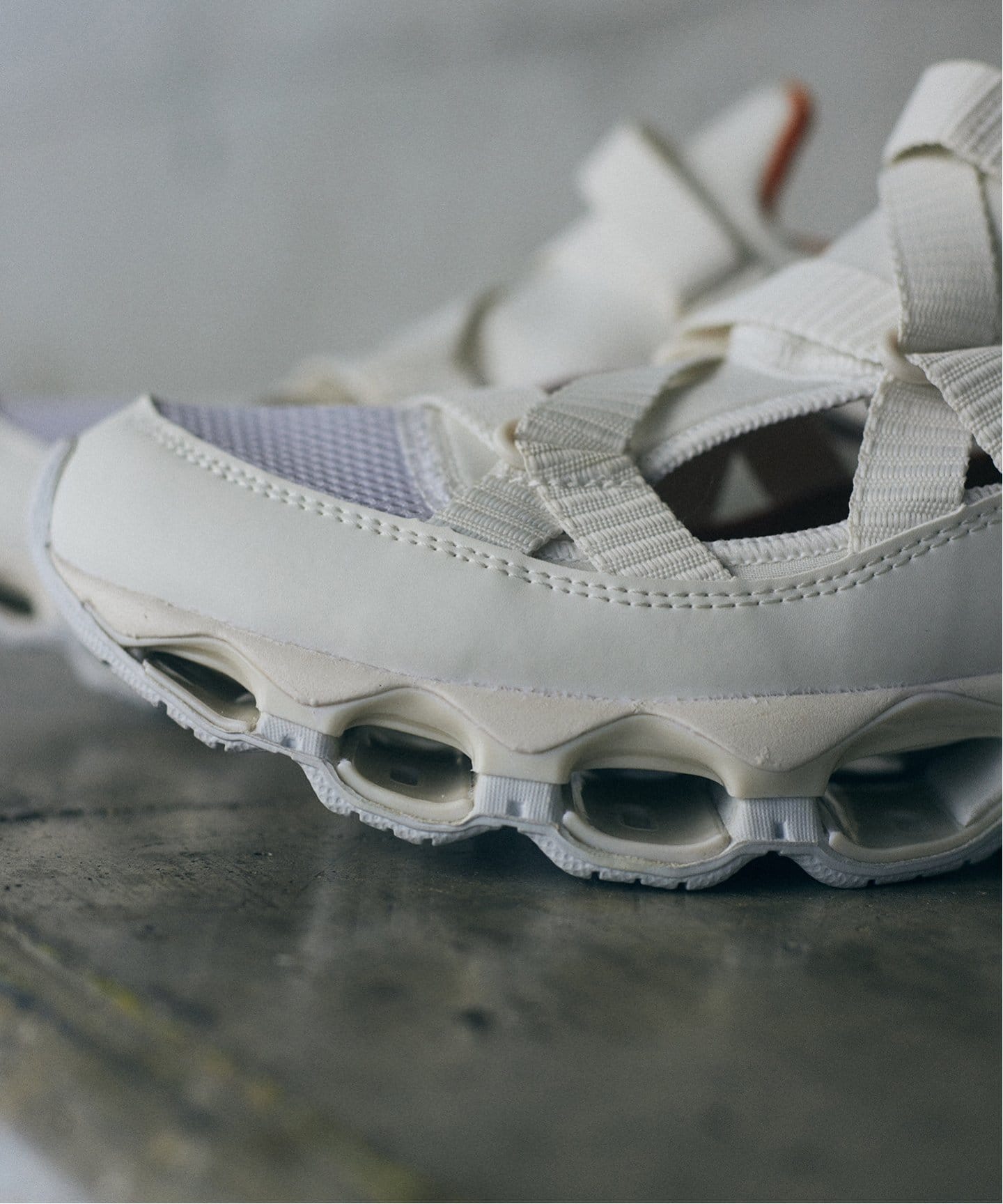 MIZUNO Wave Prophecy Strap D1GA2519-02（スニーカー）｜HERRINGBONE