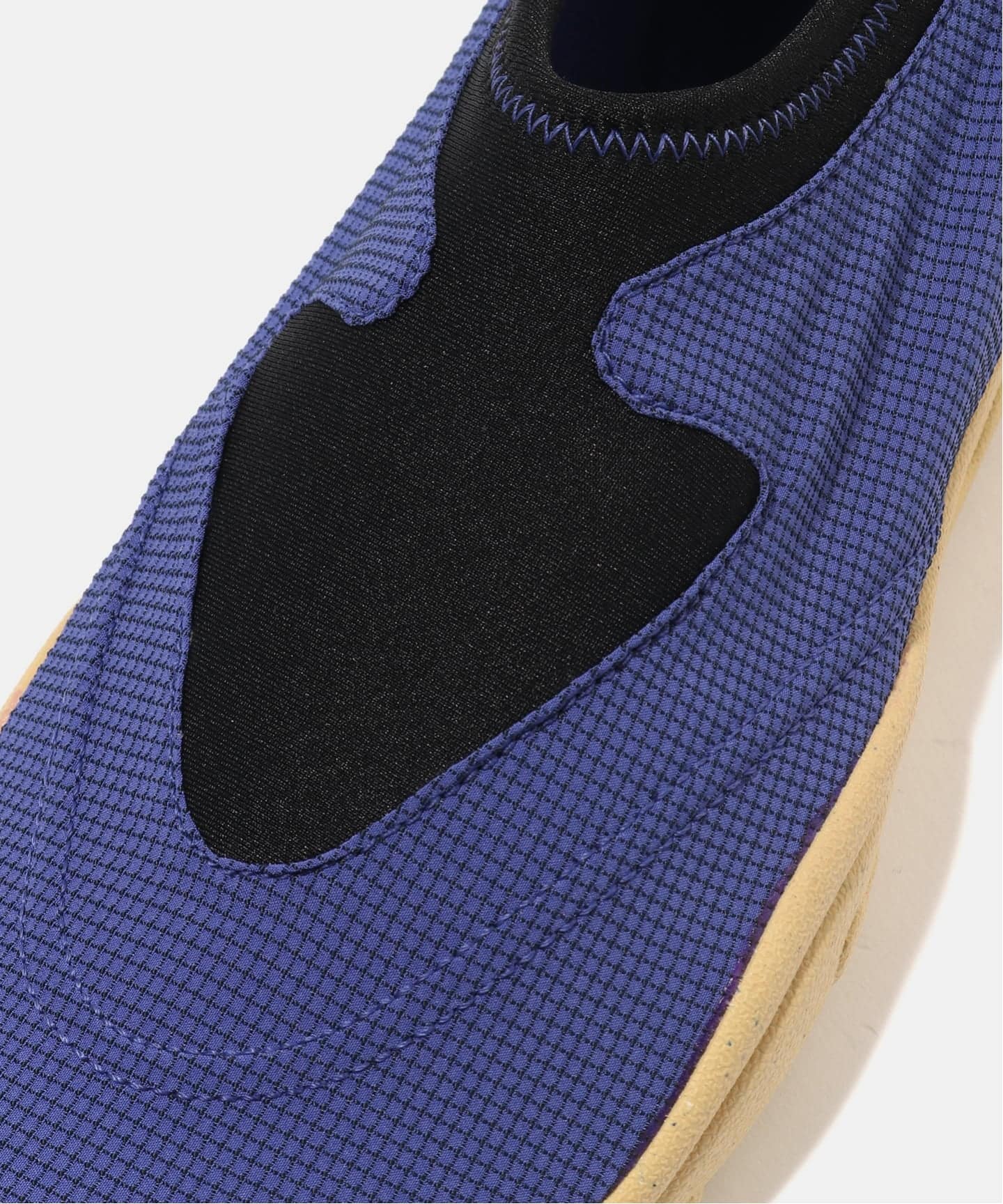 NIKE AQUA TURF FZ5627-500（スニーカー）｜HERRINGBONE