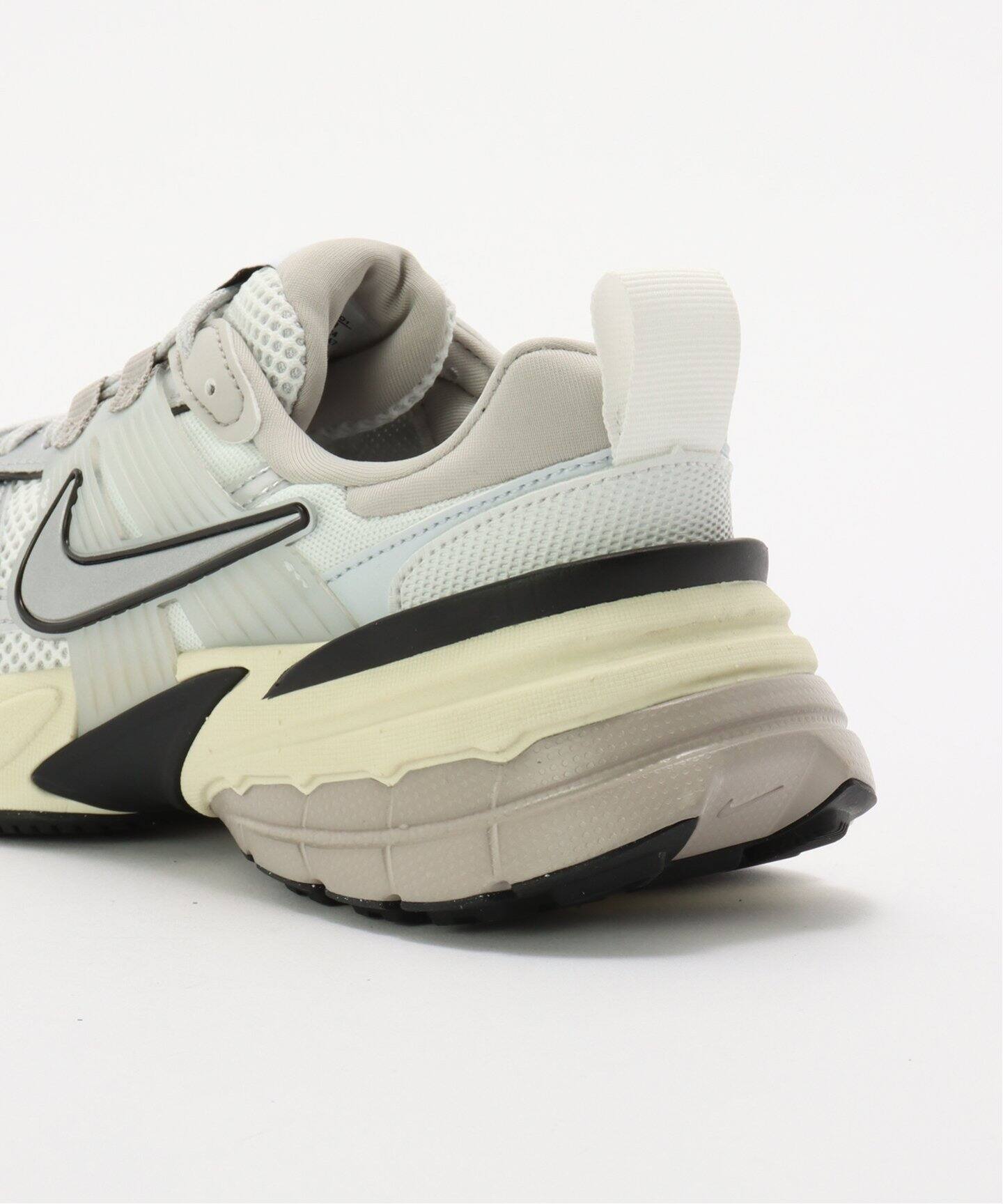 NIKE/ ナイキ ウィメンズ V2Kラン（スニーカー）｜Spick and Span