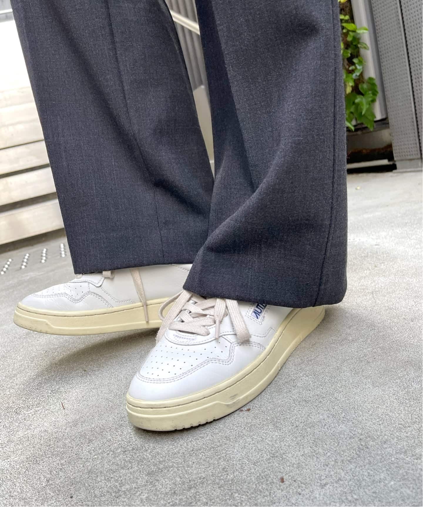 一部店舗+WEB限定》AUTRY / オートリー MEDALIST LOW WOM