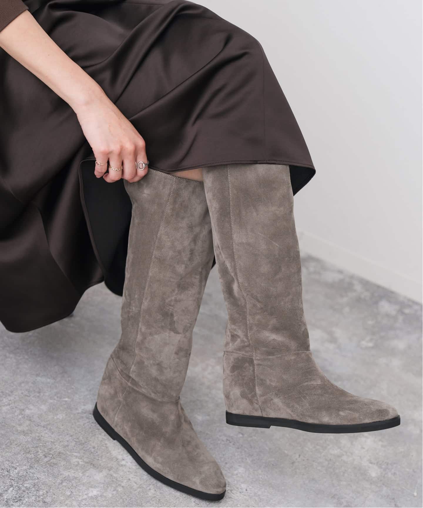 CORSO ROMA 9 コルソローマ ノーヴェ ベージュ ロングブーツ 予約》CORSO ROMA 9 / コルソローマノーヴェ インヒールロング