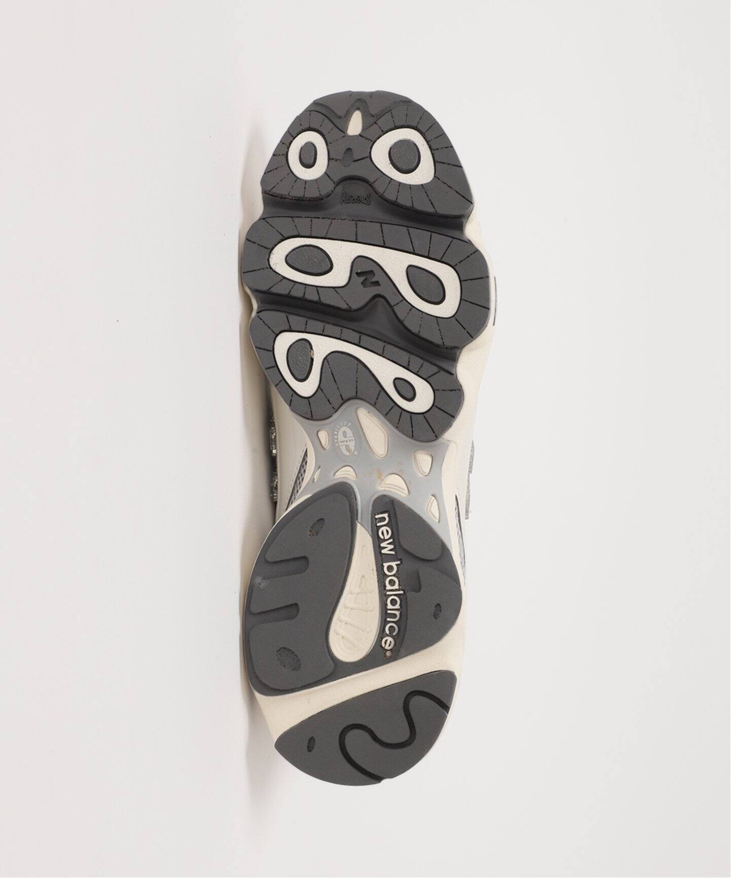 WEB限定》NEW BALANCE / ニューバランス 1000（スニーカー）｜Spick