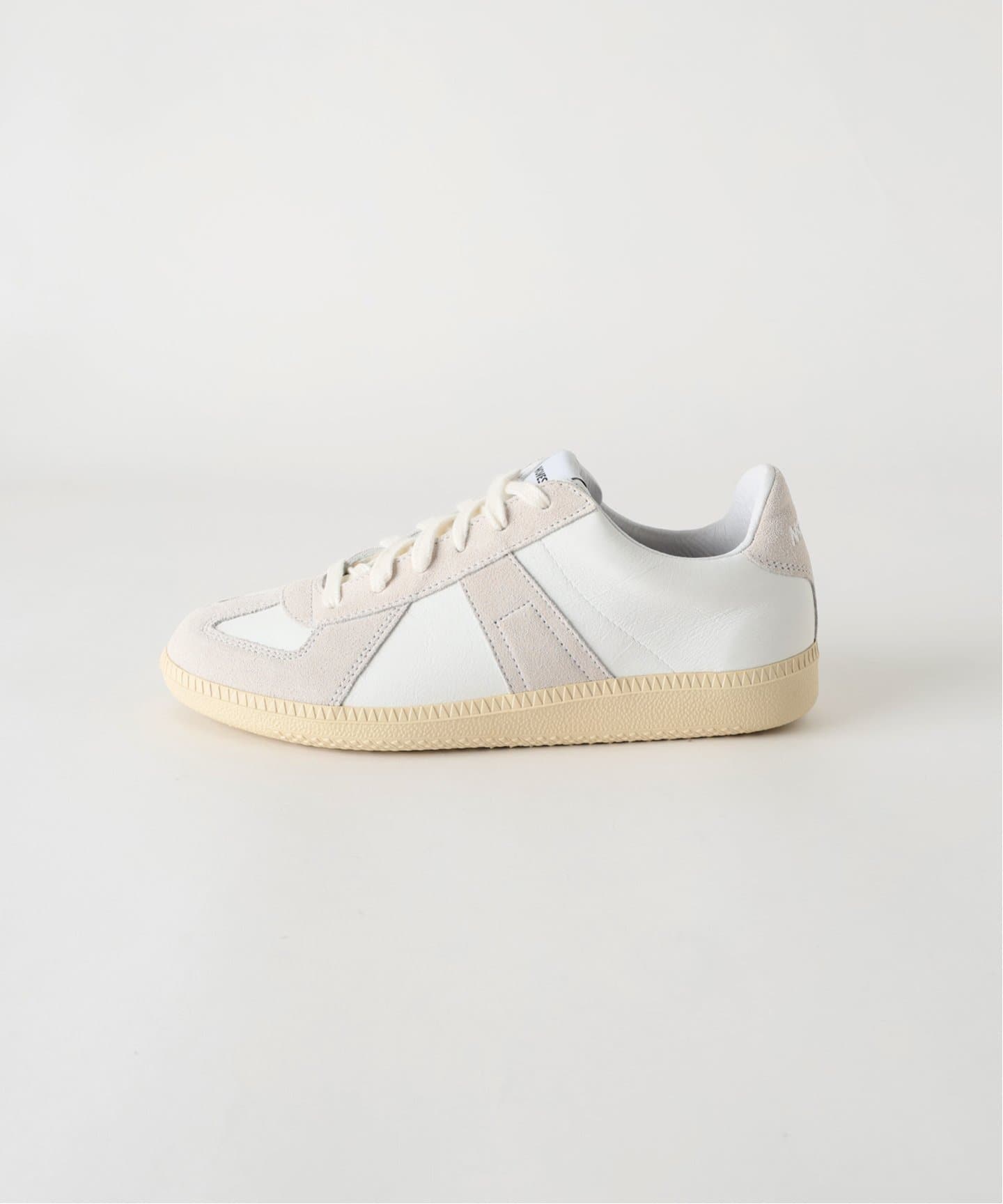 NOVESTA スニーカー★38★ホワイト NOVESTA（ノヴェスタ / ノベスタ） 公式ストア通販 - MARATHON