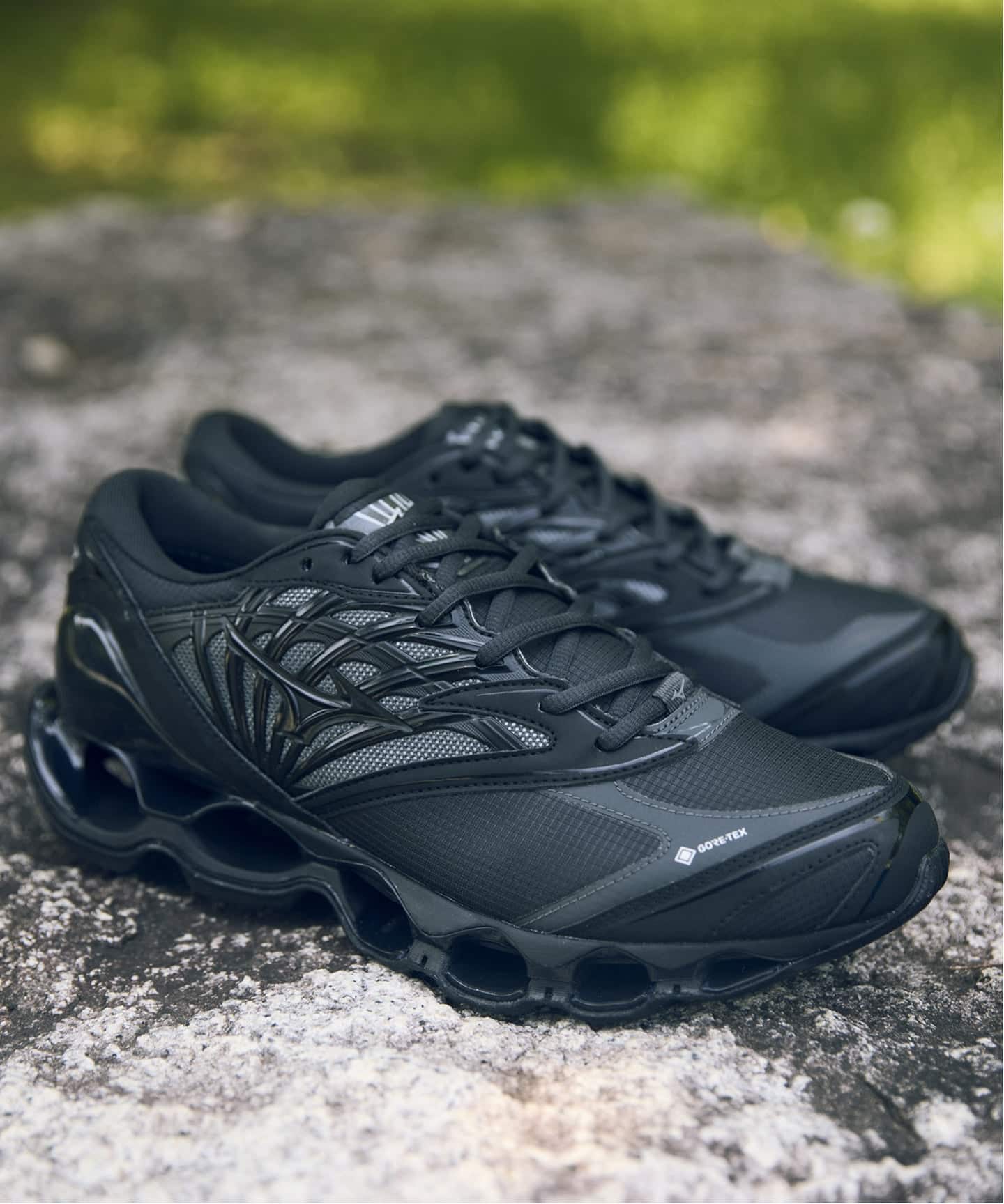 エディフィス（EDIFICE）/MIZUNO（ミズノ） WAVE PROPHECY LS GTX D1GA2560 MIZUNO（ミズノ） WAVE PROPHECY LS GTX D1GA2560（スニーカー