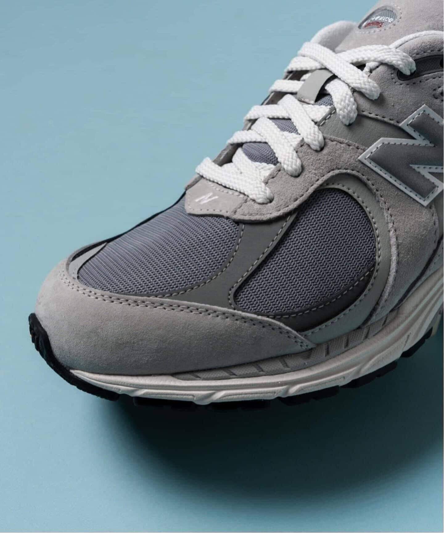 NEW BALANCE(ニューバランス) M2002RXJ（スニーカー）｜EDIFICE